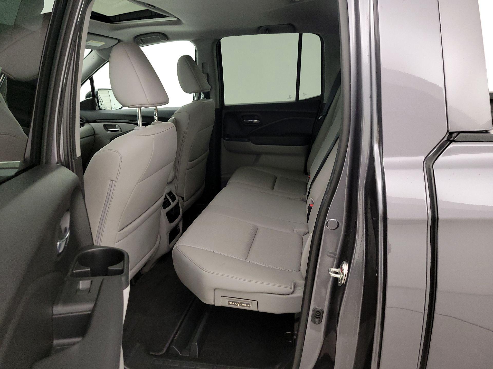 Thumbnail: 2019 Honda Ridgeline - 20