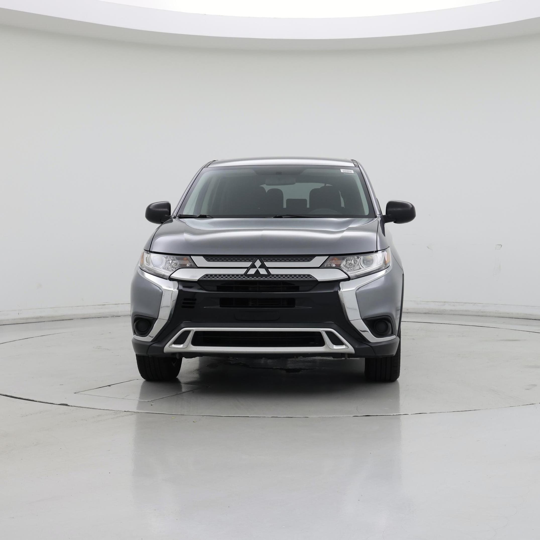 Thumbnail: 2019 Mitsubishi Outlander - 5