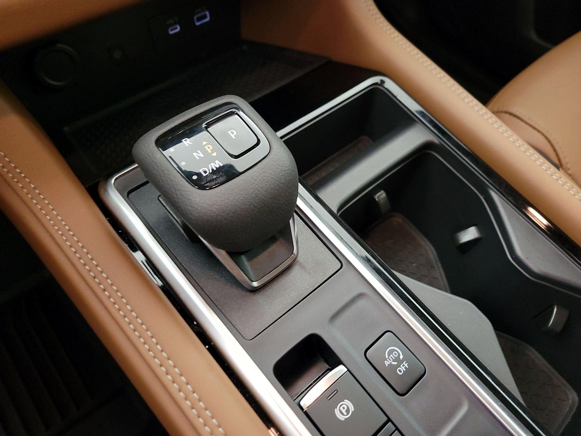 Thumbnail: 2024 Nissan Pathfinder - 18