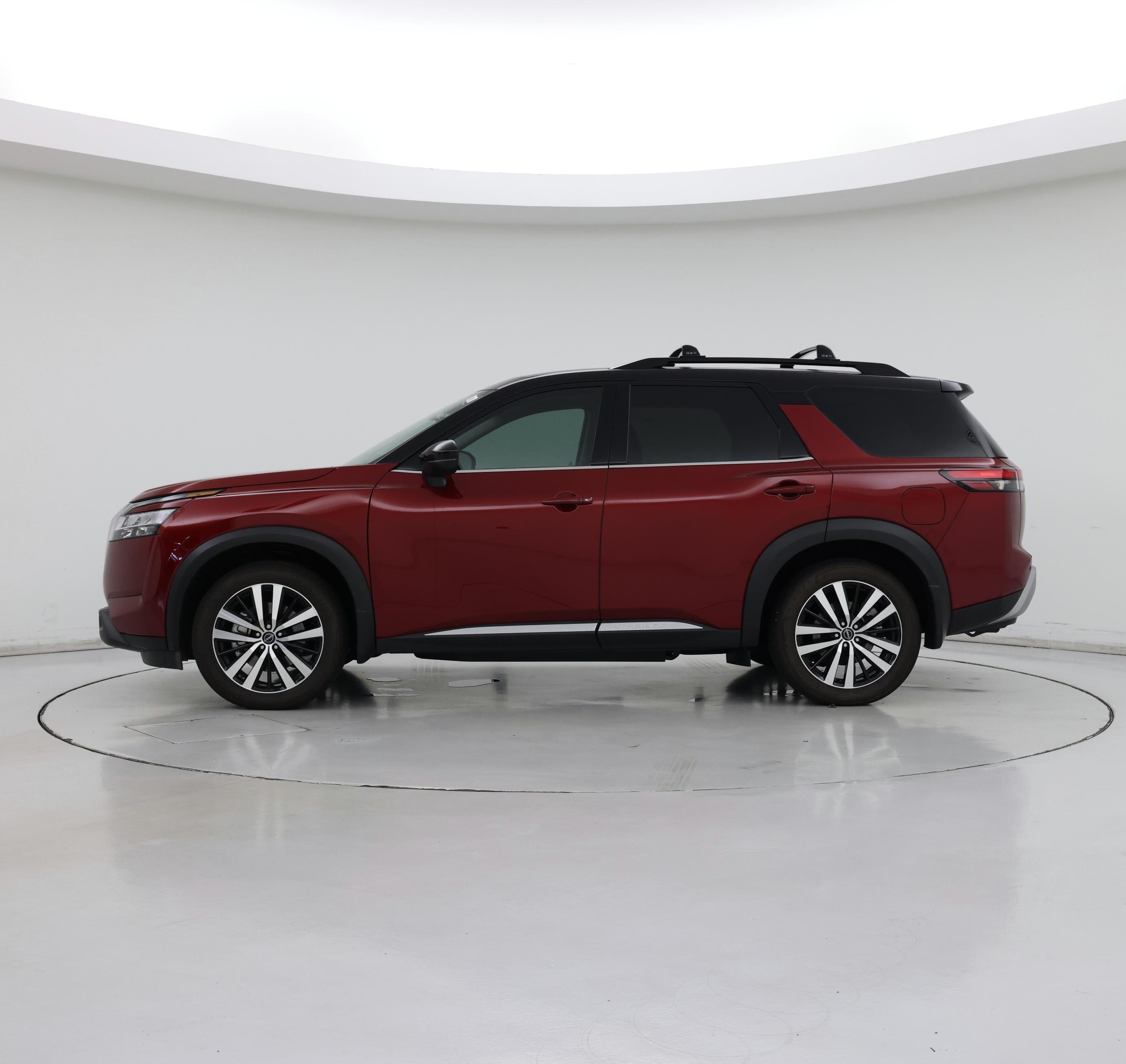 Thumbnail: 2024 Nissan Pathfinder - 3
