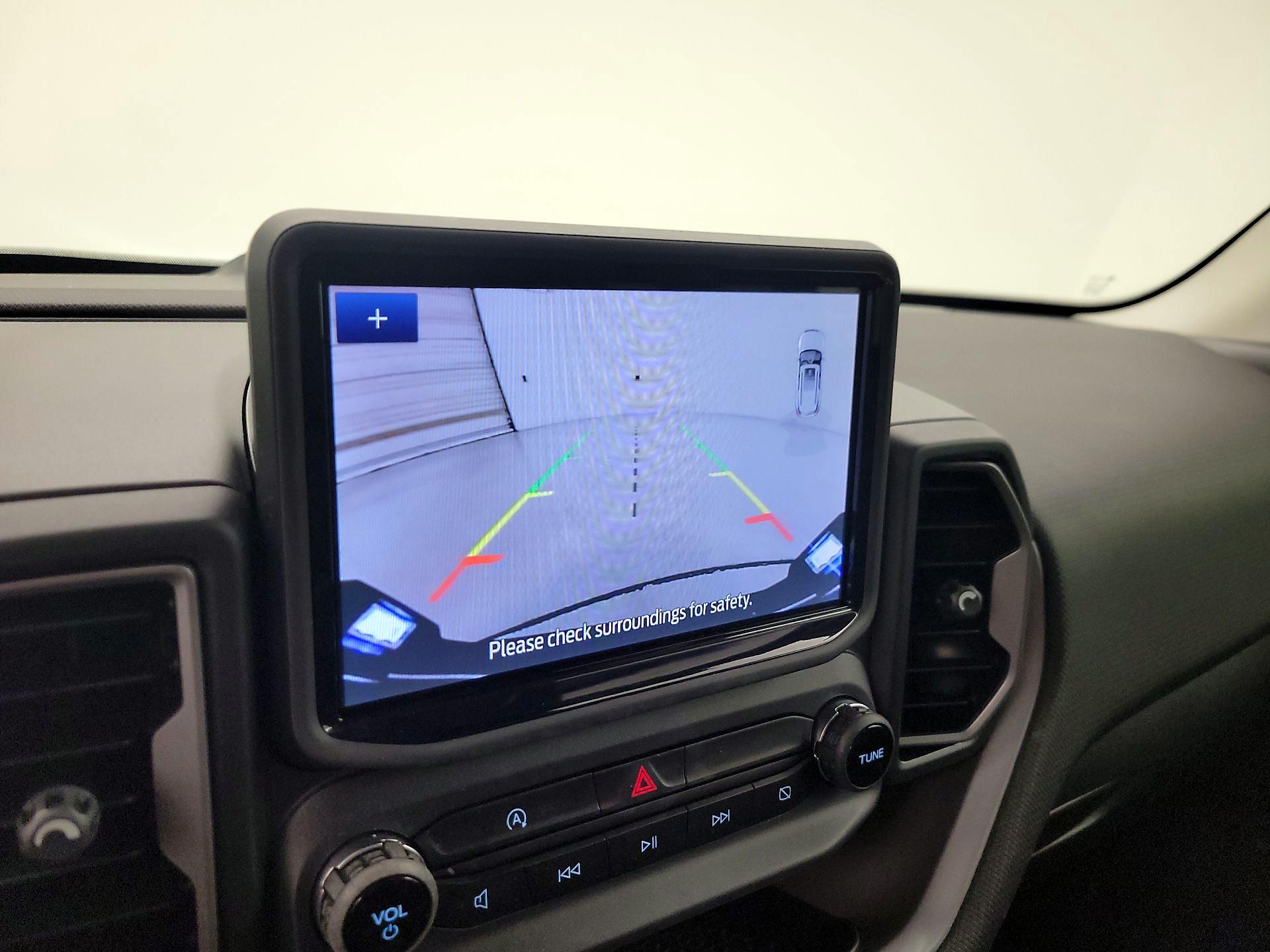 Thumbnail: 2022 Ford Bronco Sport - 15