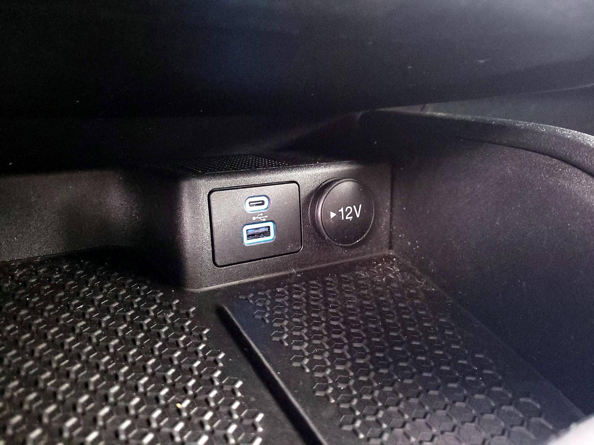 Thumbnail: 2022 Ford Bronco Sport - 19