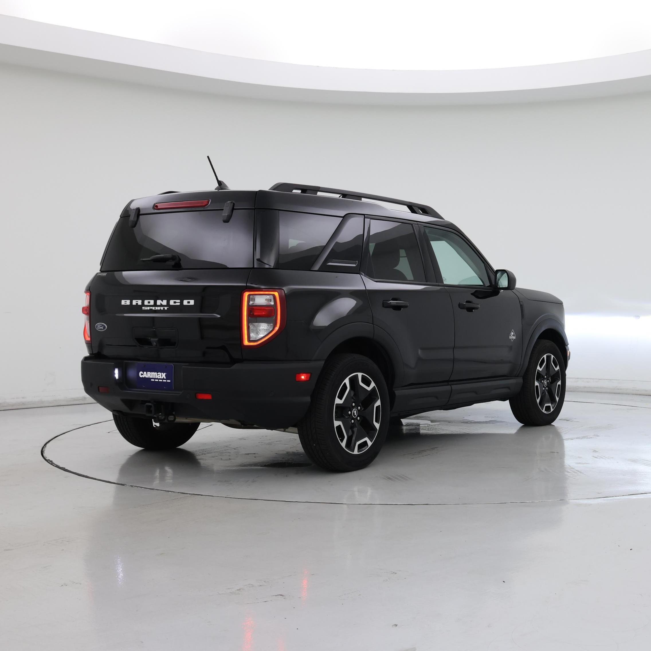 Thumbnail: 2022 Ford Bronco Sport - 8