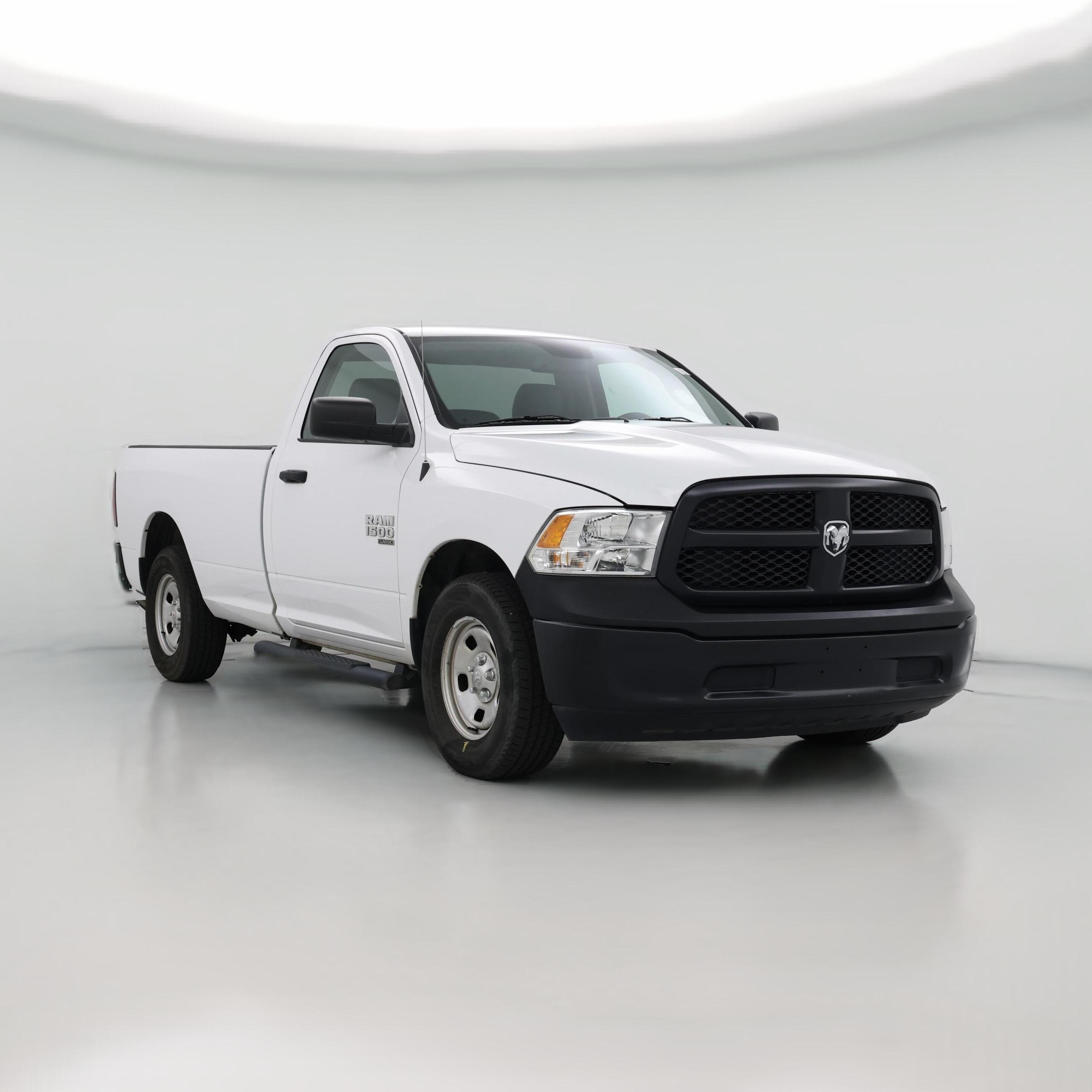 Thumbnail: 2019 RAM 1500 Classic - 1