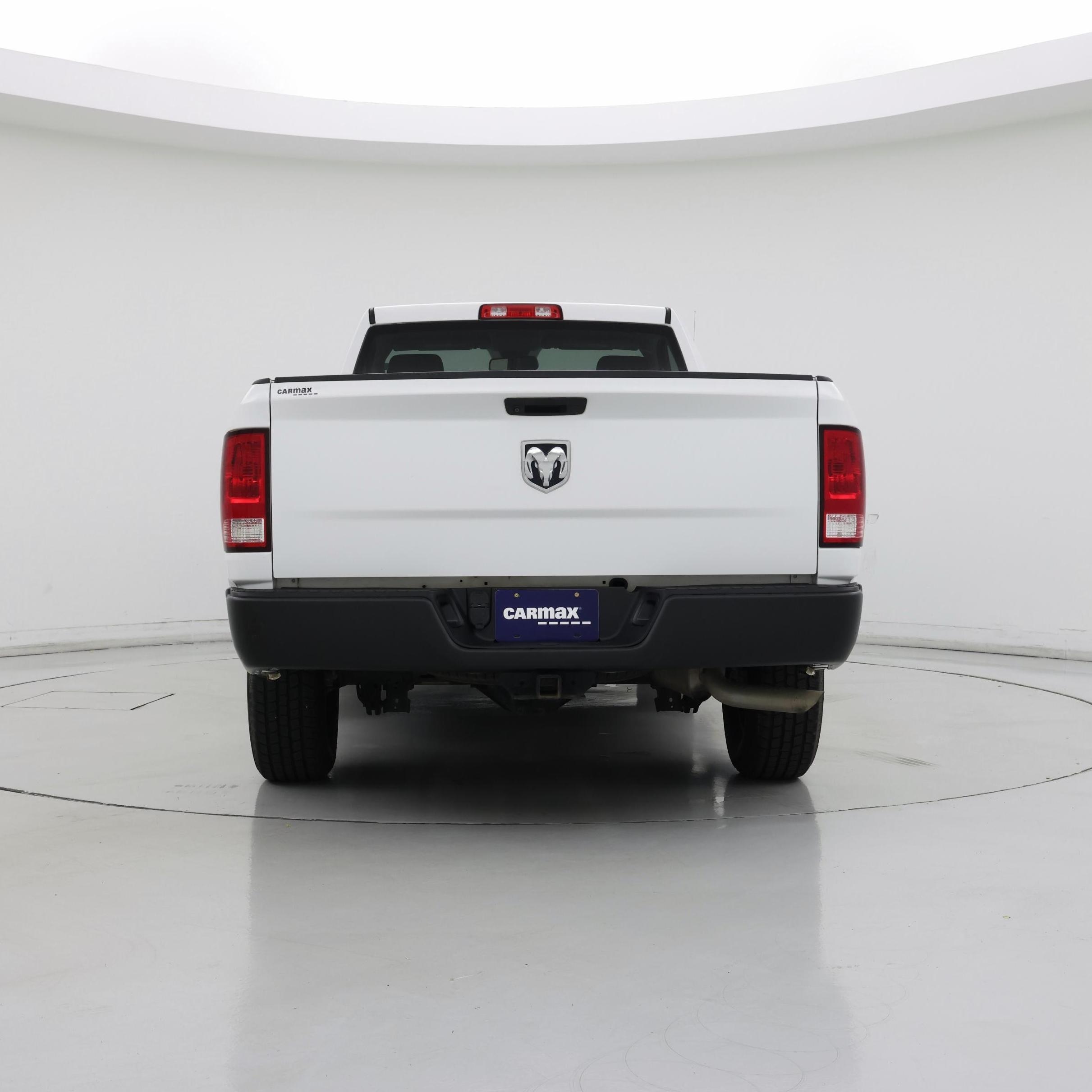 Thumbnail: 2019 RAM 1500 Classic - 6