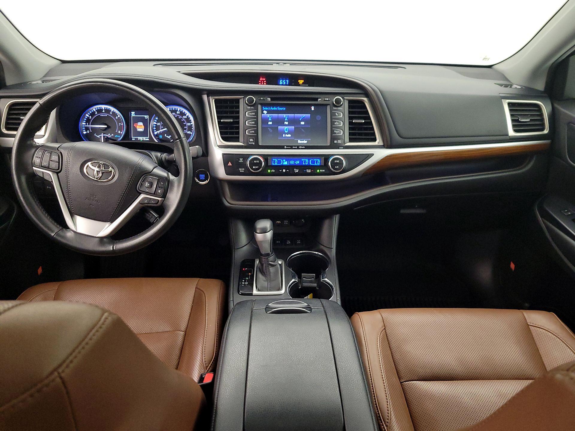 Thumbnail: 2019 Toyota Highlander - 9