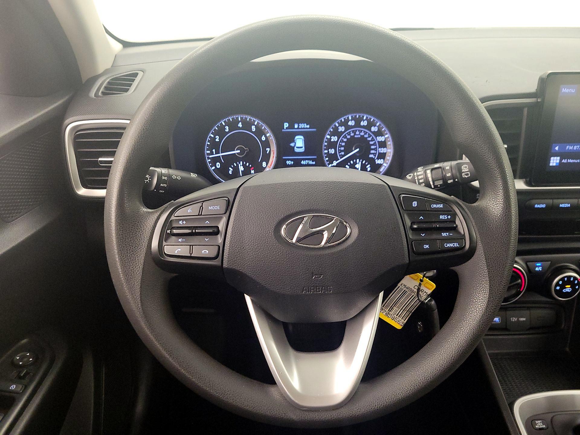 Thumbnail: 2022 Hyundai Venue - 10