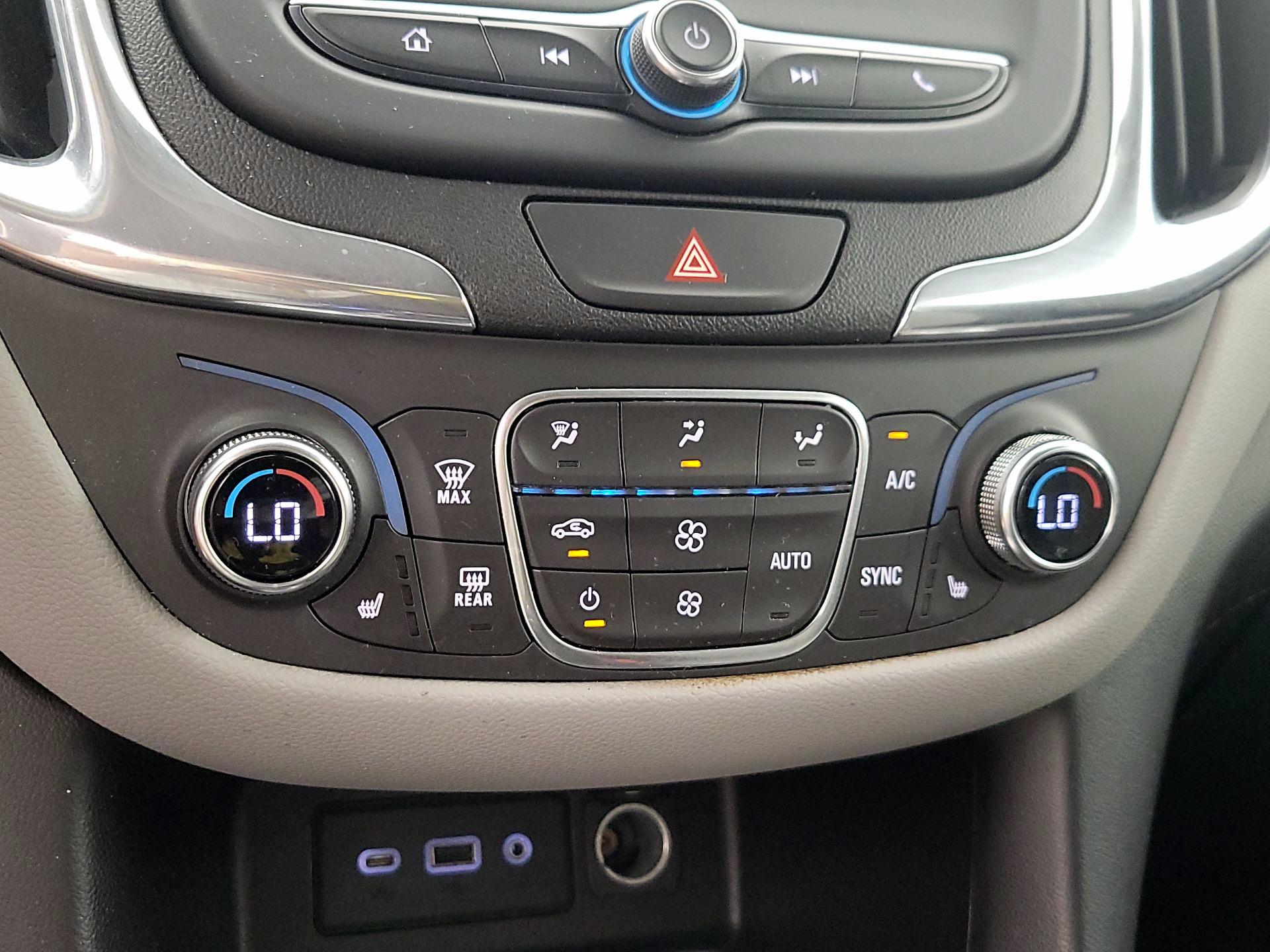 Thumbnail: 2019 Chevrolet Equinox - 16
