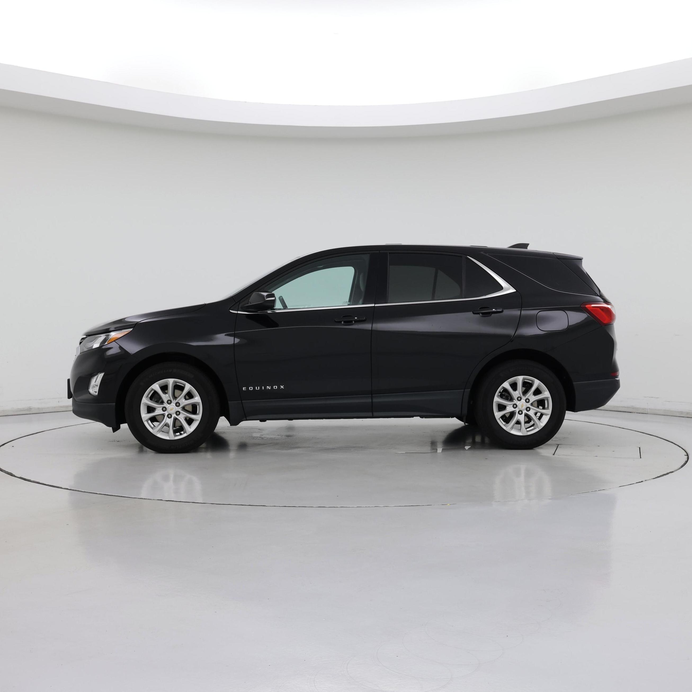 Thumbnail: 2019 Chevrolet Equinox - 3