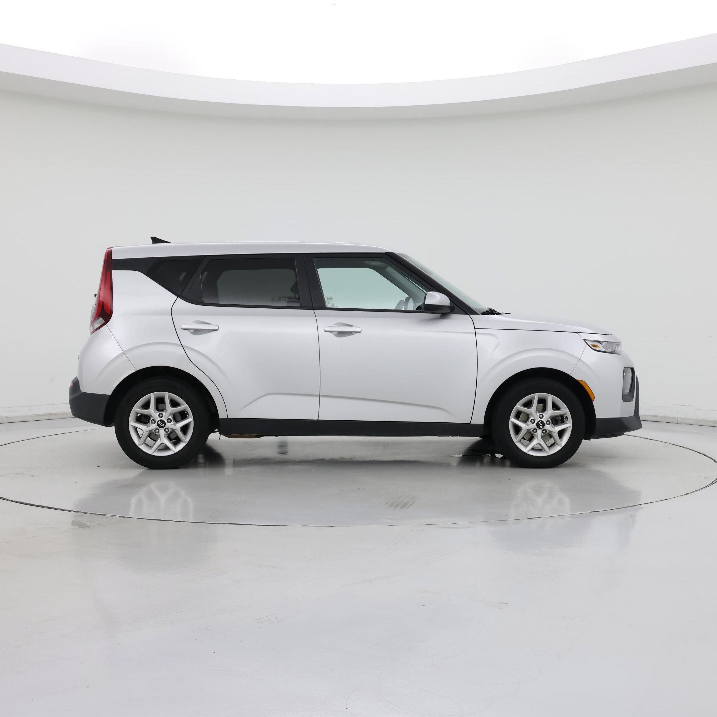Thumbnail: 2020 Kia Soul - 7