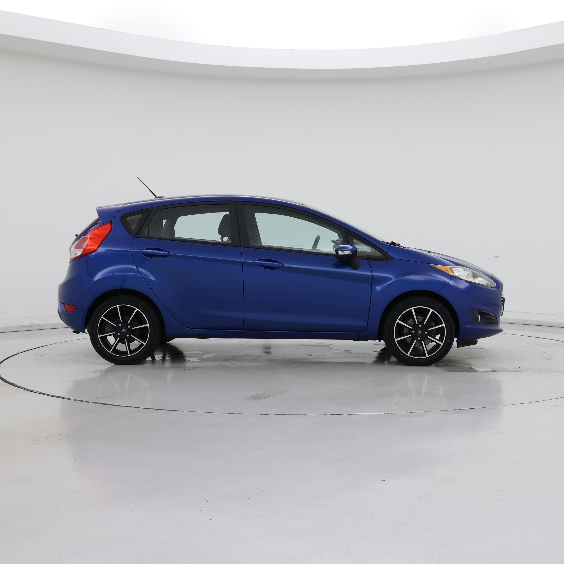 Thumbnail: 2019 Ford Fiesta - 7