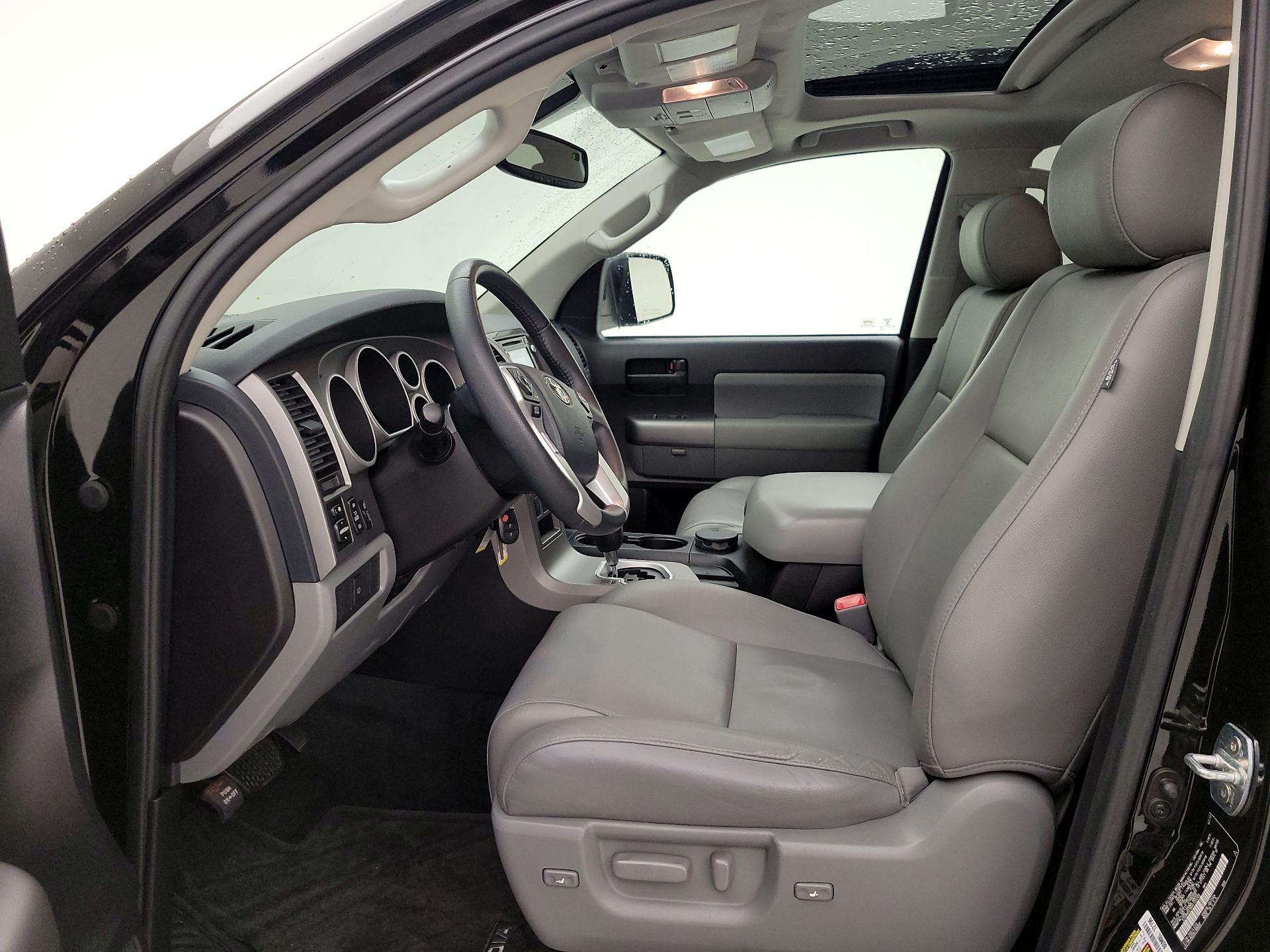 Thumbnail: 2017 Toyota Sequoia - 11