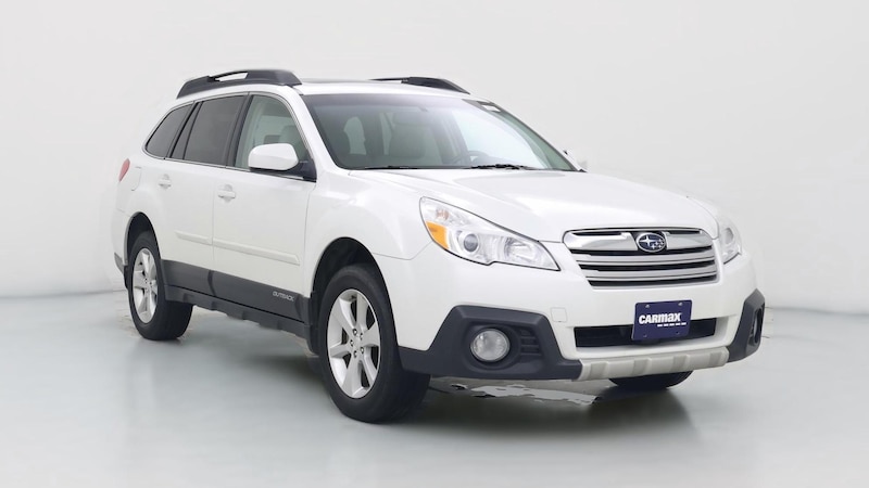 2013 Subaru Outback 2.5i Limited Hero Image