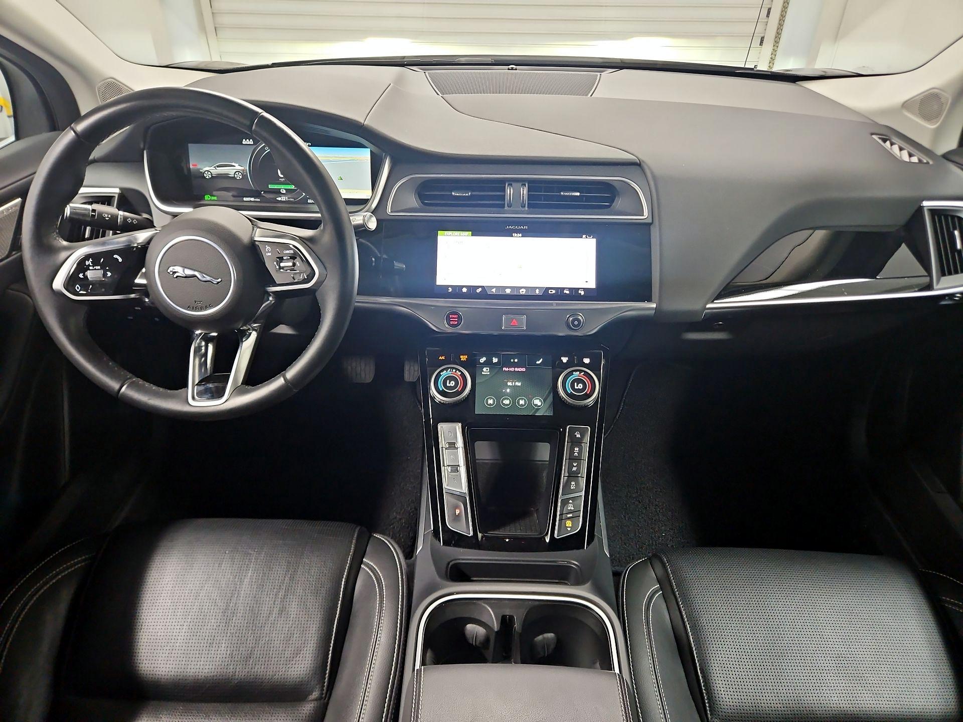 Thumbnail: 2020 Jaguar I-Pace - 9