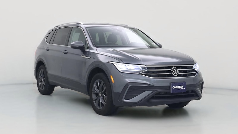 2023 Volkswagen Tiguan SE Hero Image