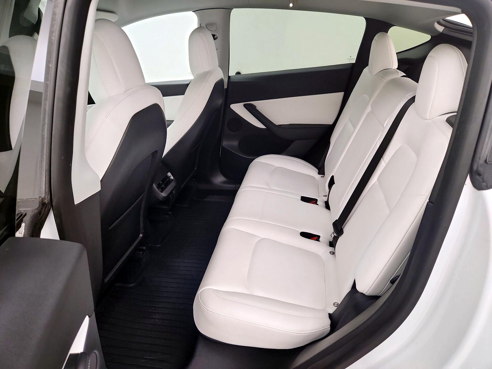 Thumbnail: 2022 Tesla Model Y - 20