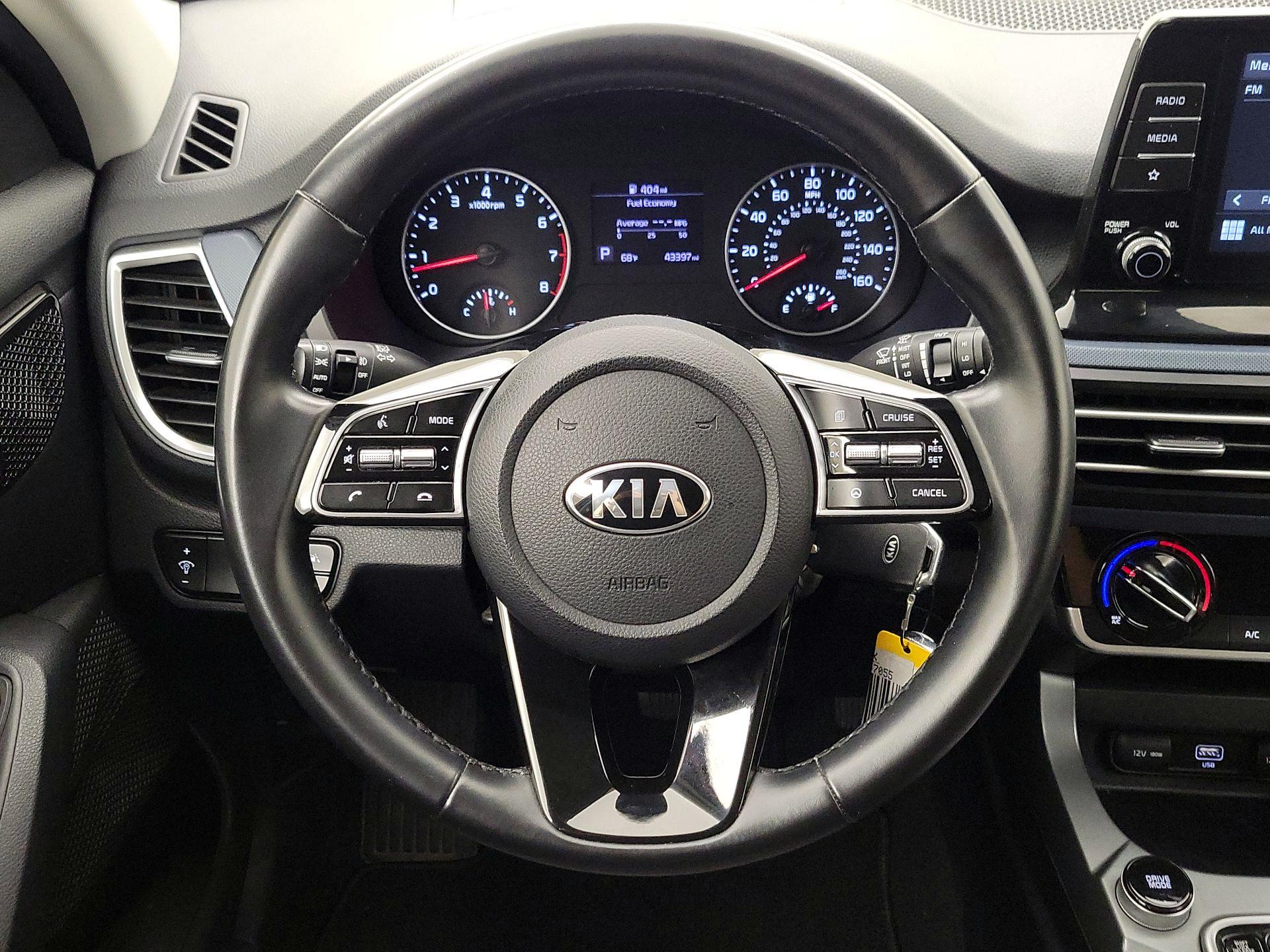 Thumbnail: 2021 Kia Seltos - 10