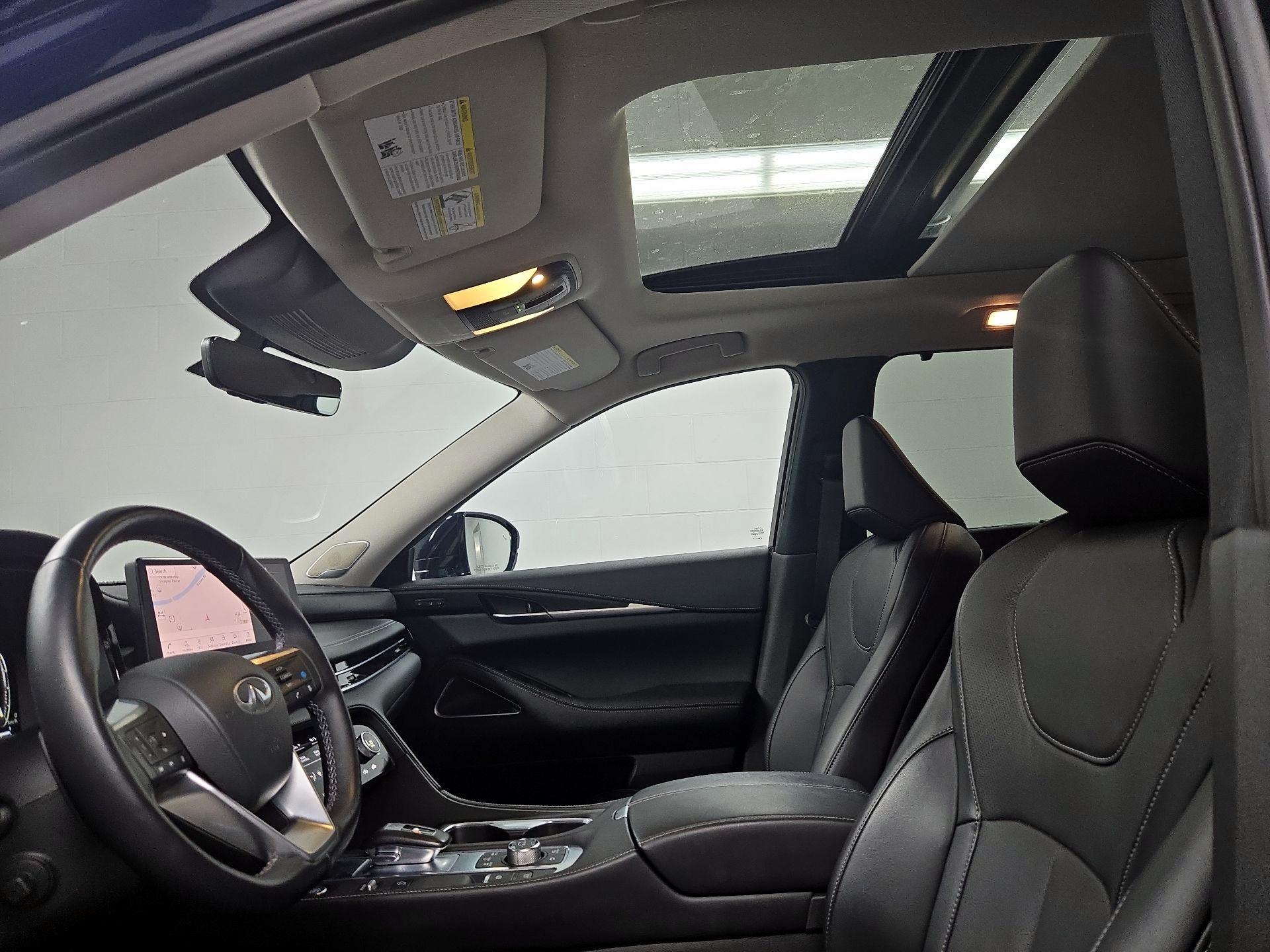 Thumbnail: 2023 INFINITI QX60 - 20