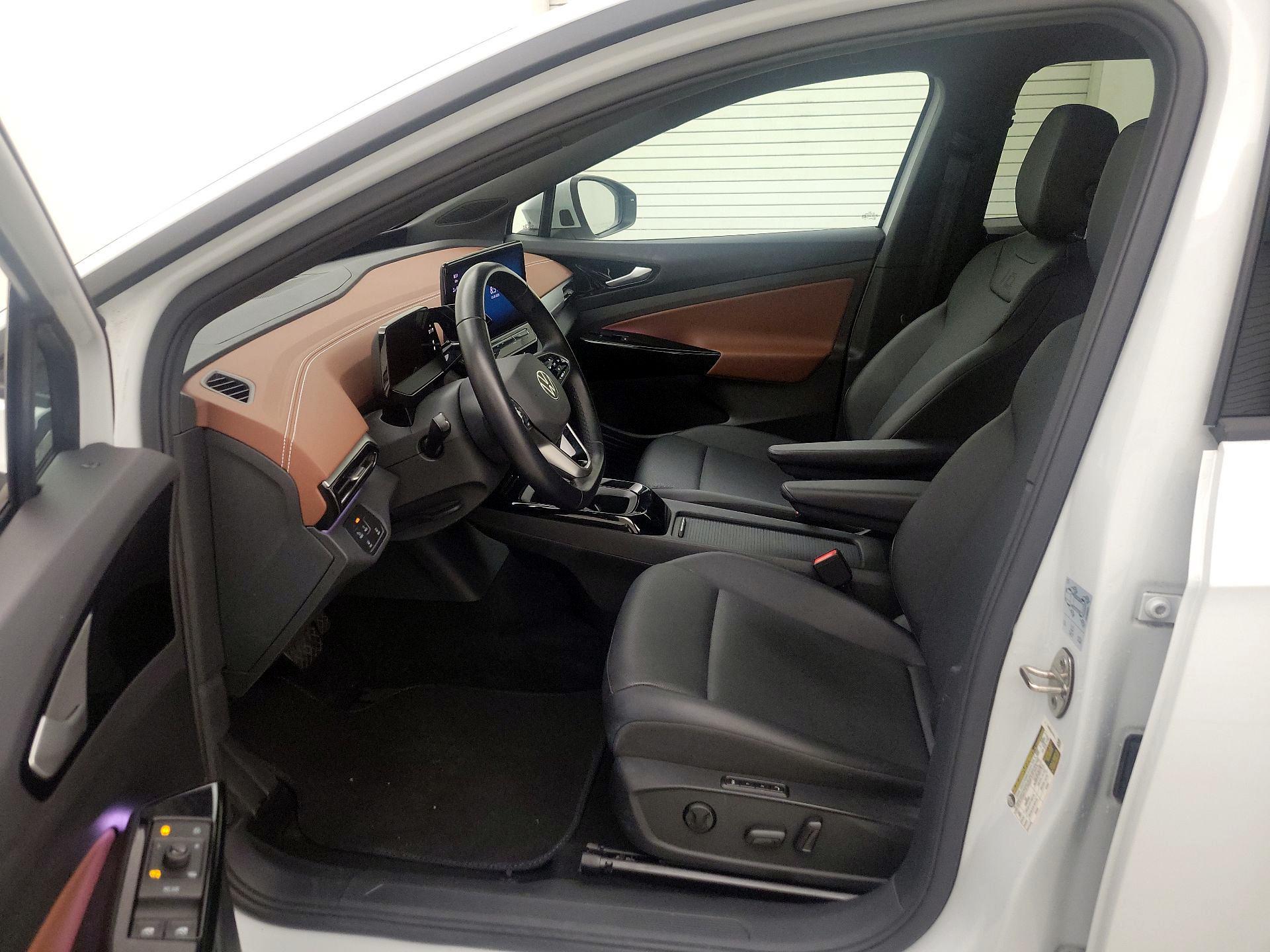 Thumbnail: 2021 Volkswagen ID.4 - 11