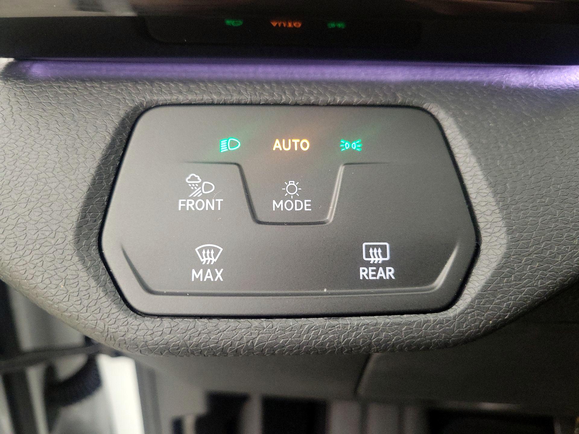 Thumbnail: 2021 Volkswagen ID.4 - 13