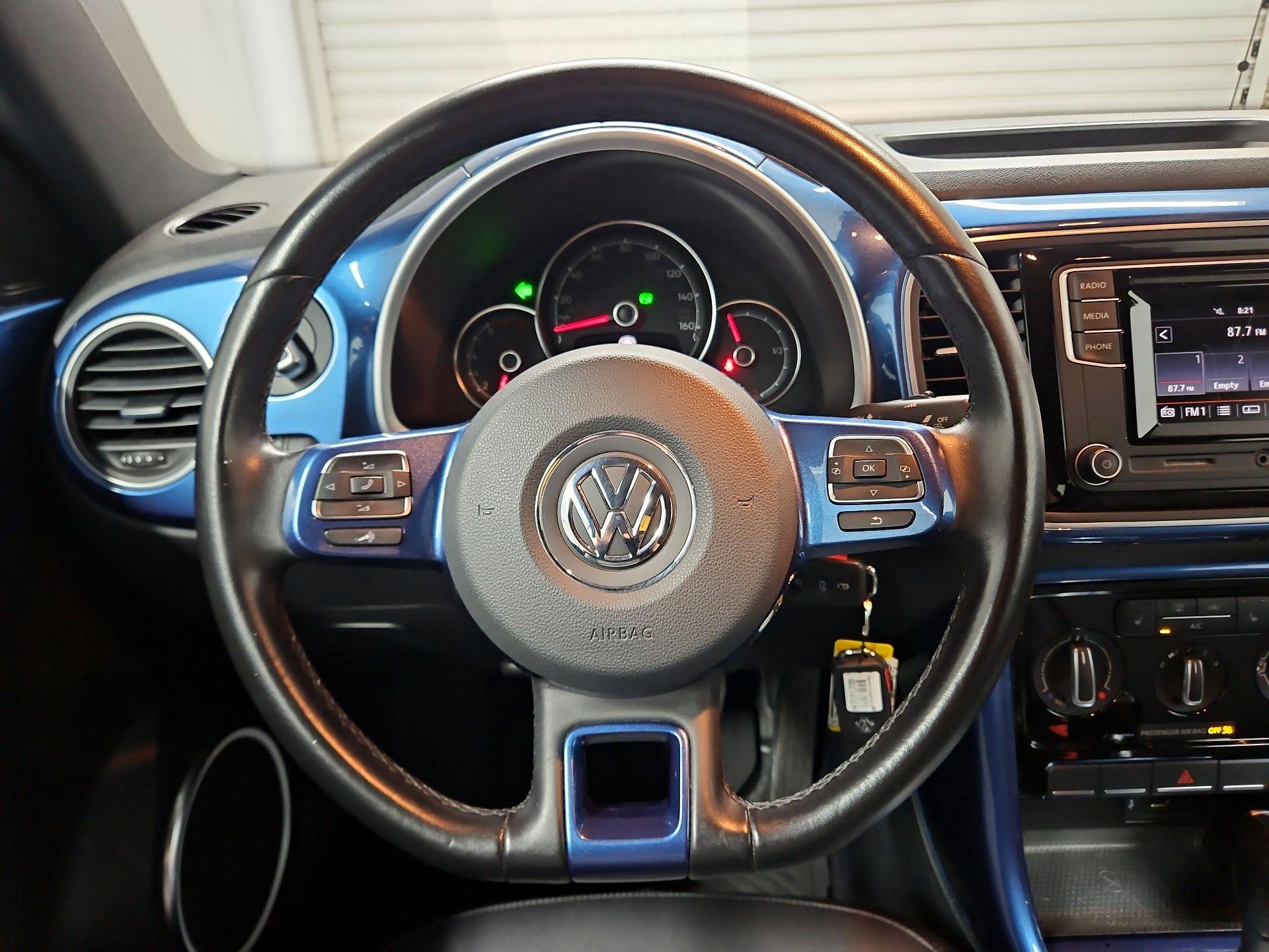 Thumbnail: 2019 Volkswagen Beetle - 10
