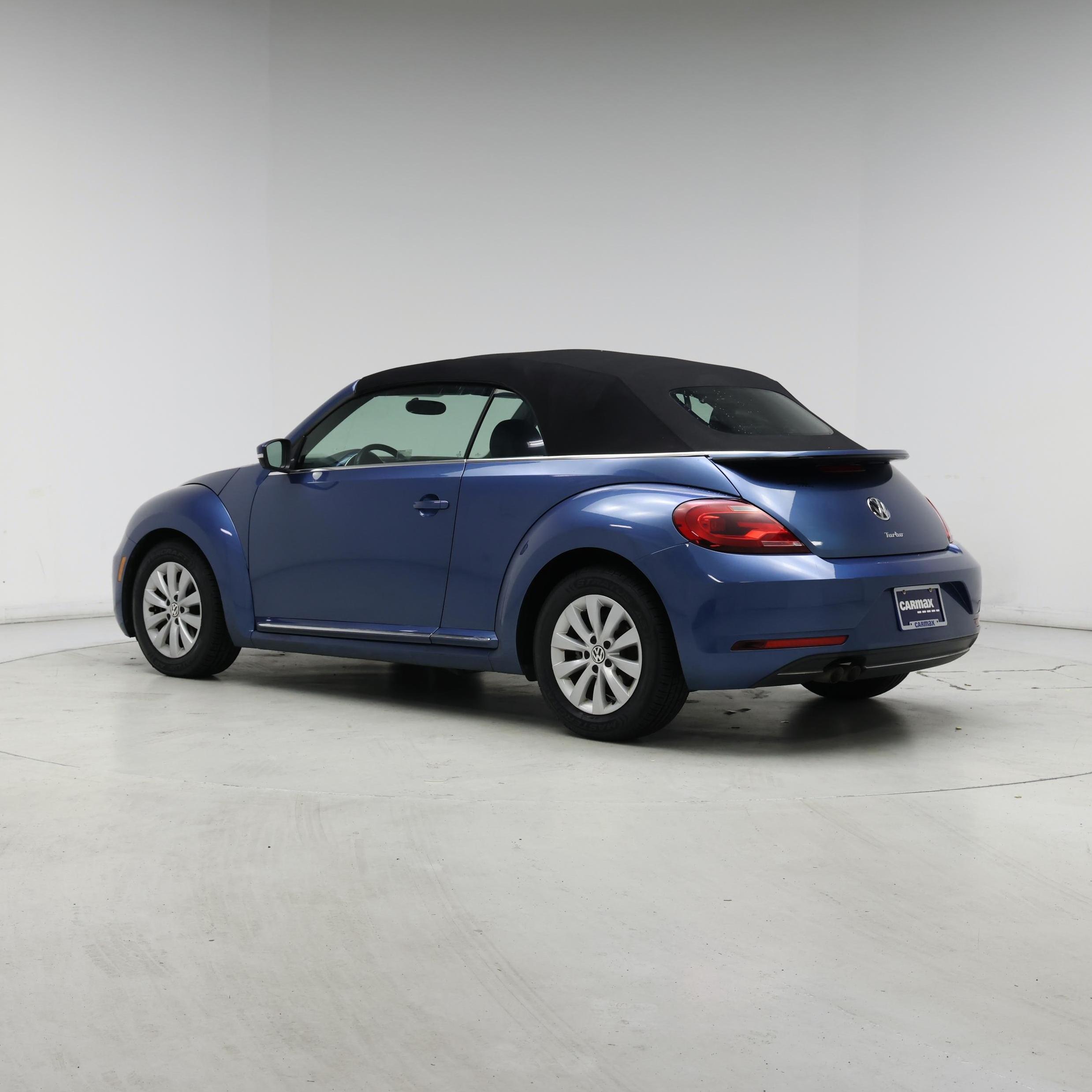 Thumbnail: 2019 Volkswagen Beetle - 2