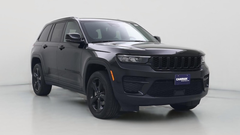 2022 Jeep Grand Cherokee Altitude Hero Image