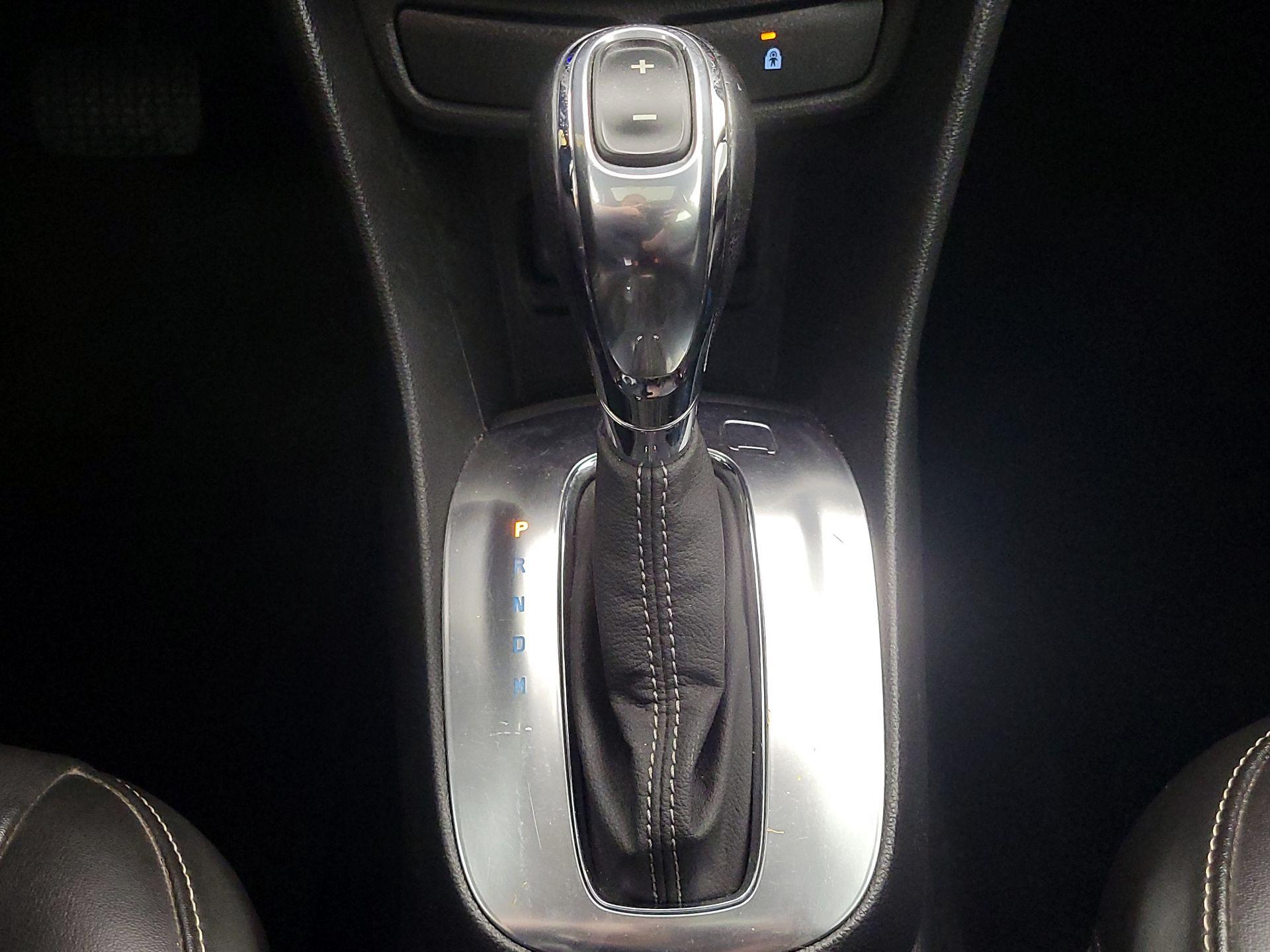 Thumbnail: 2014 Buick Encore - 18