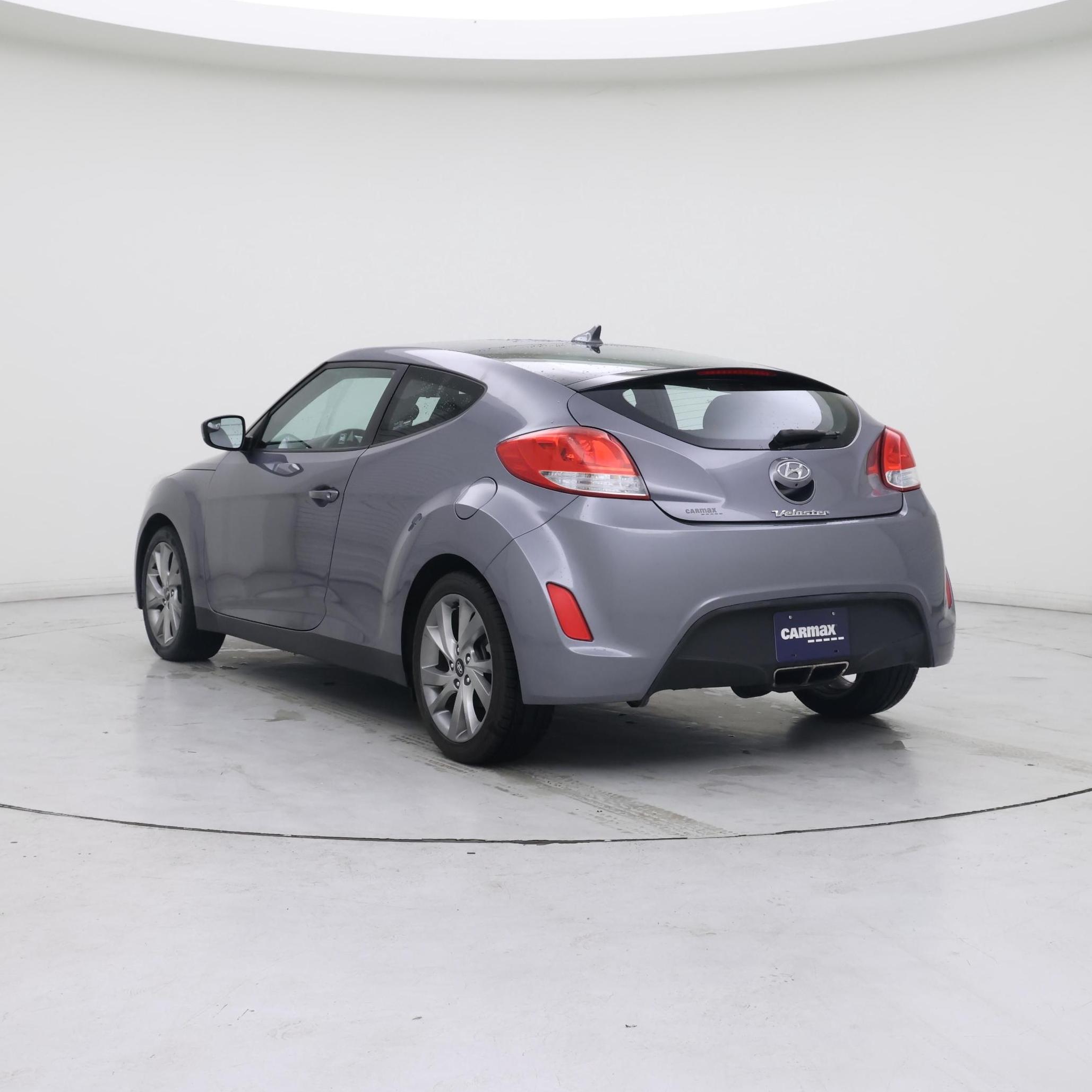 Thumbnail: 2016 Hyundai Veloster - 2