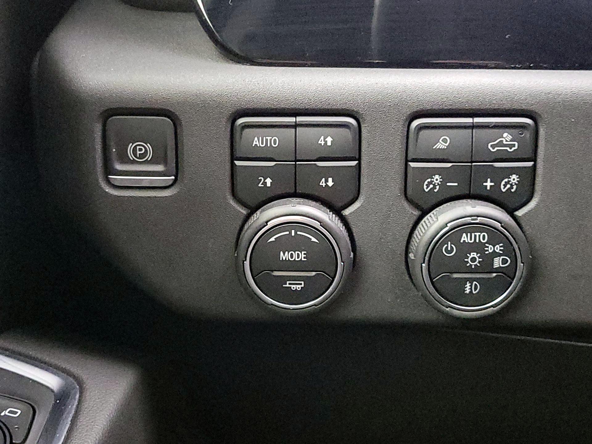 Thumbnail: 2022 Chevrolet Silverado 1500 - 13