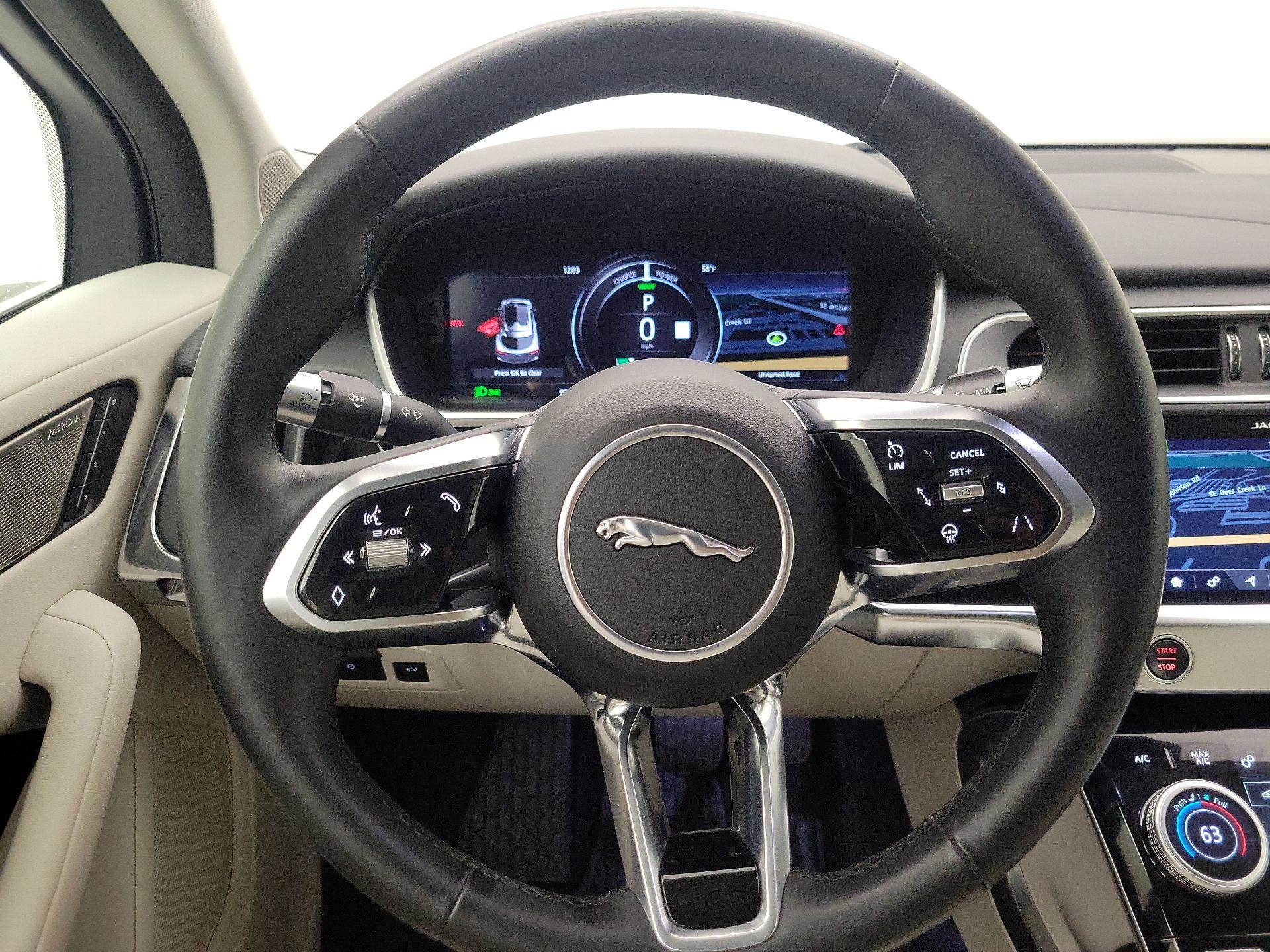 Thumbnail: 2020 Jaguar I-Pace - 10