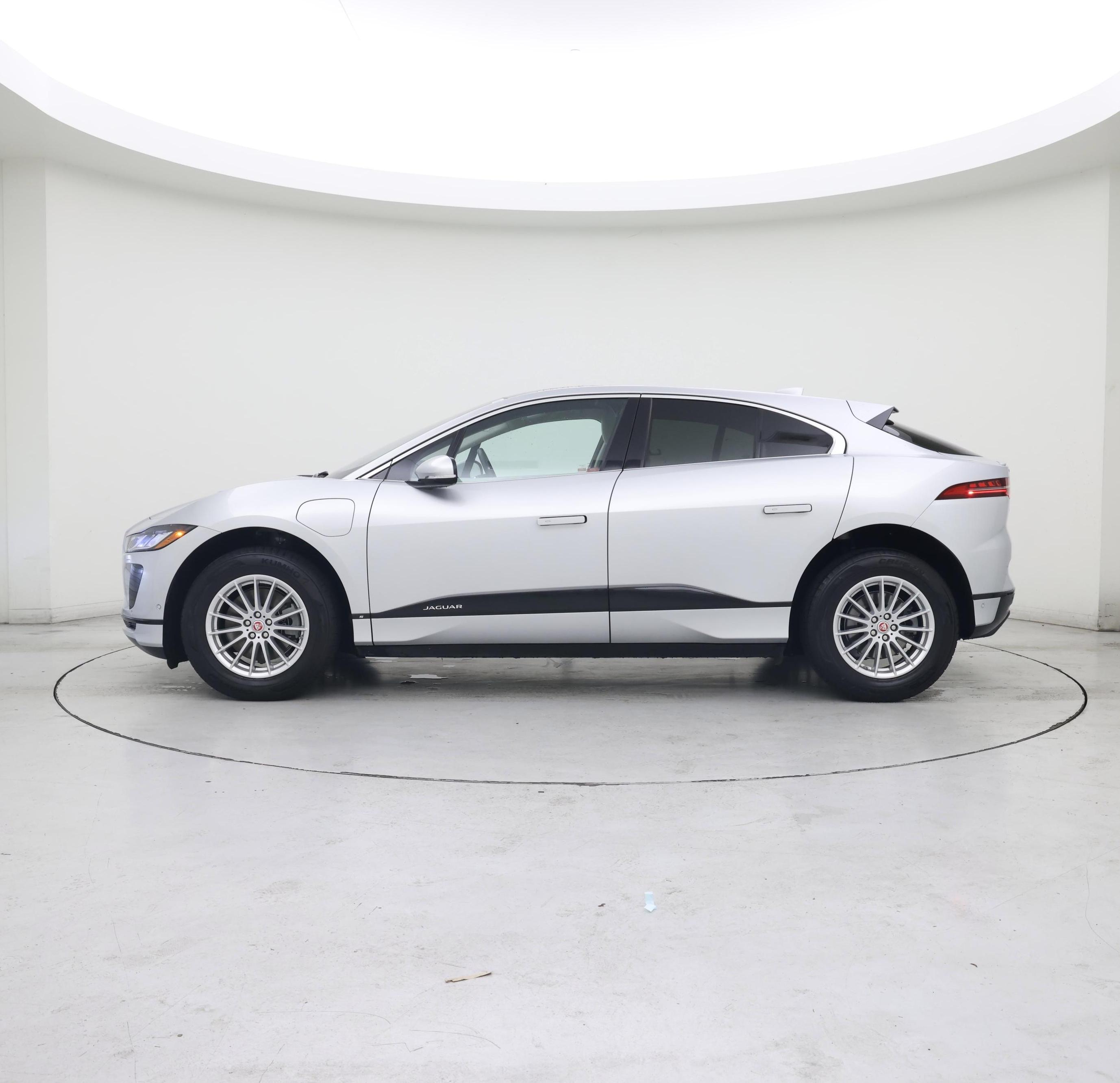 Thumbnail: 2020 Jaguar I-Pace - 3