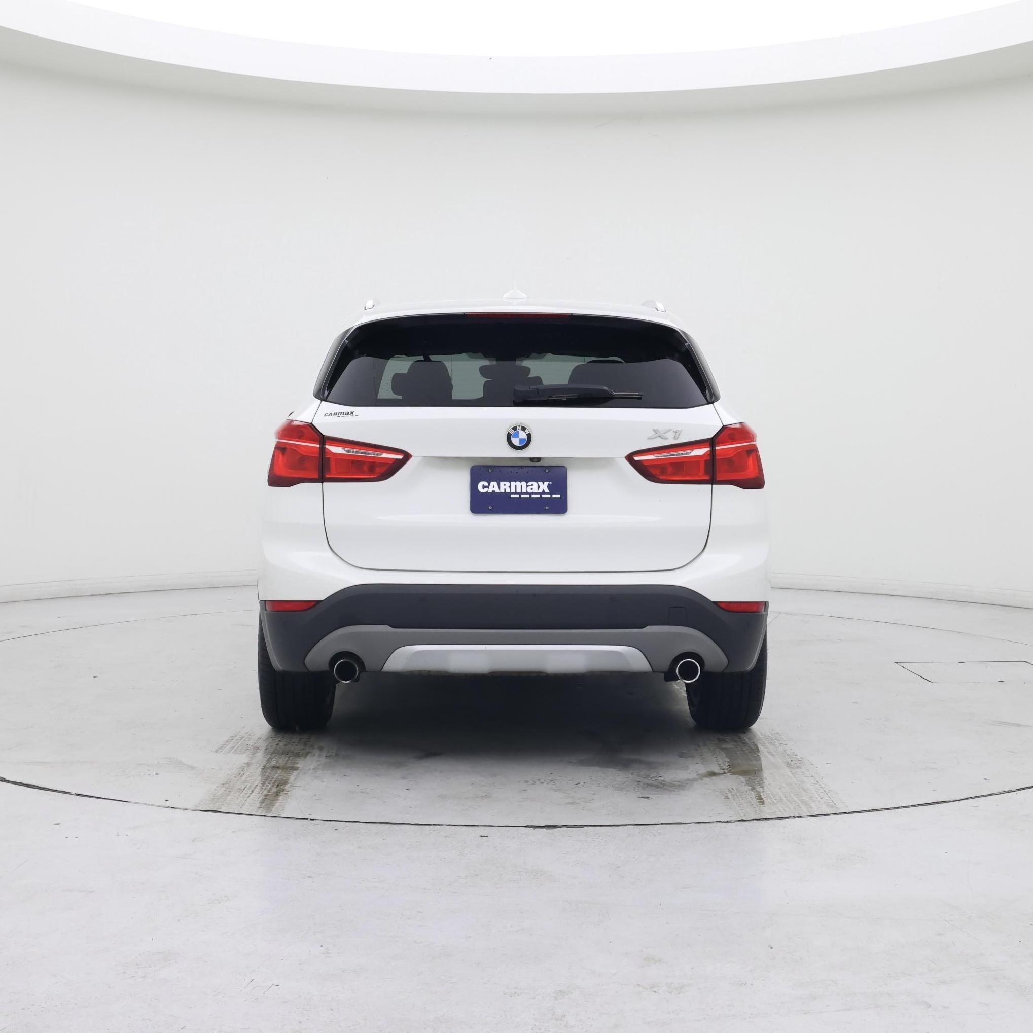 Thumbnail: 2016 BMW X1 - 6