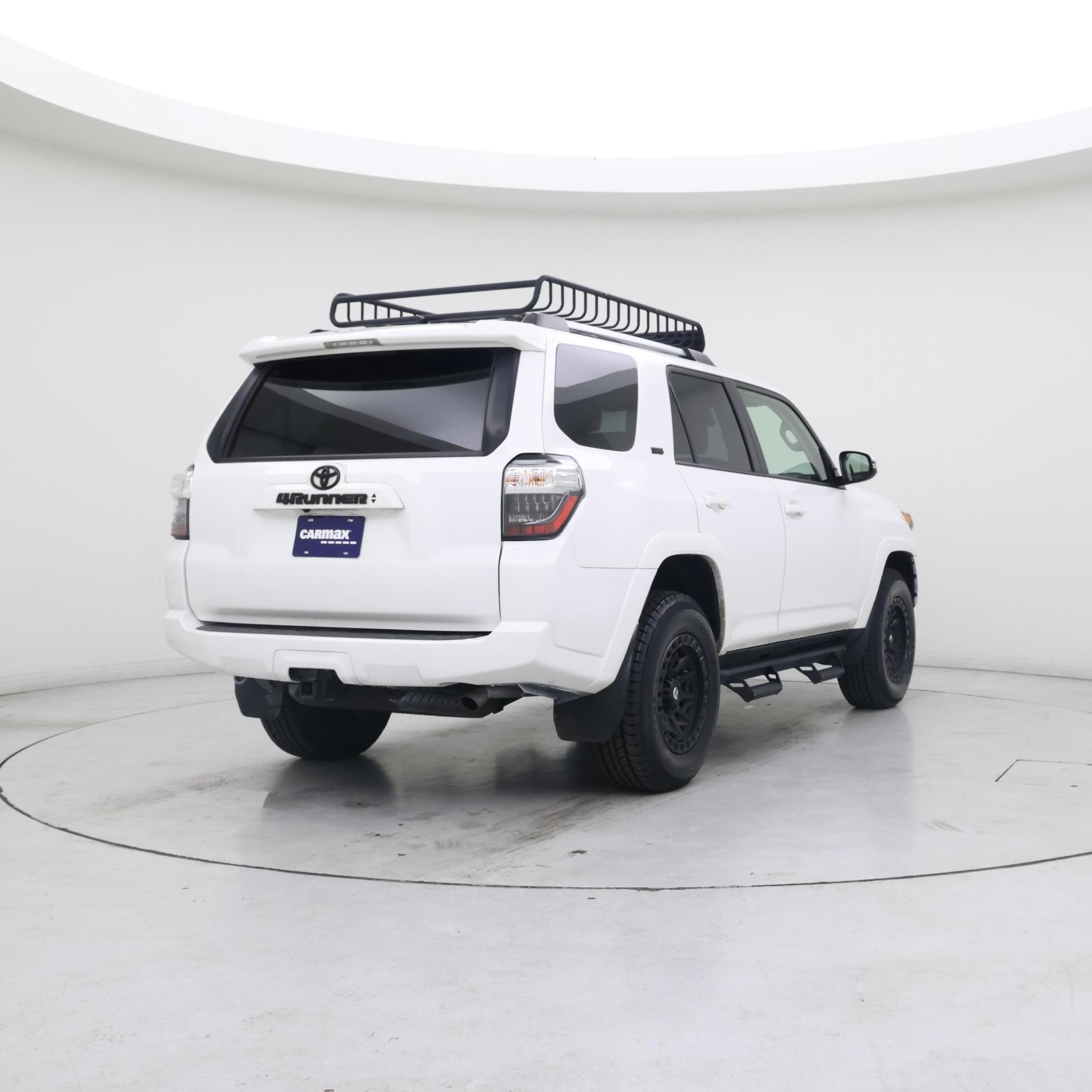 Thumbnail: 2022 Toyota 4Runner - 8