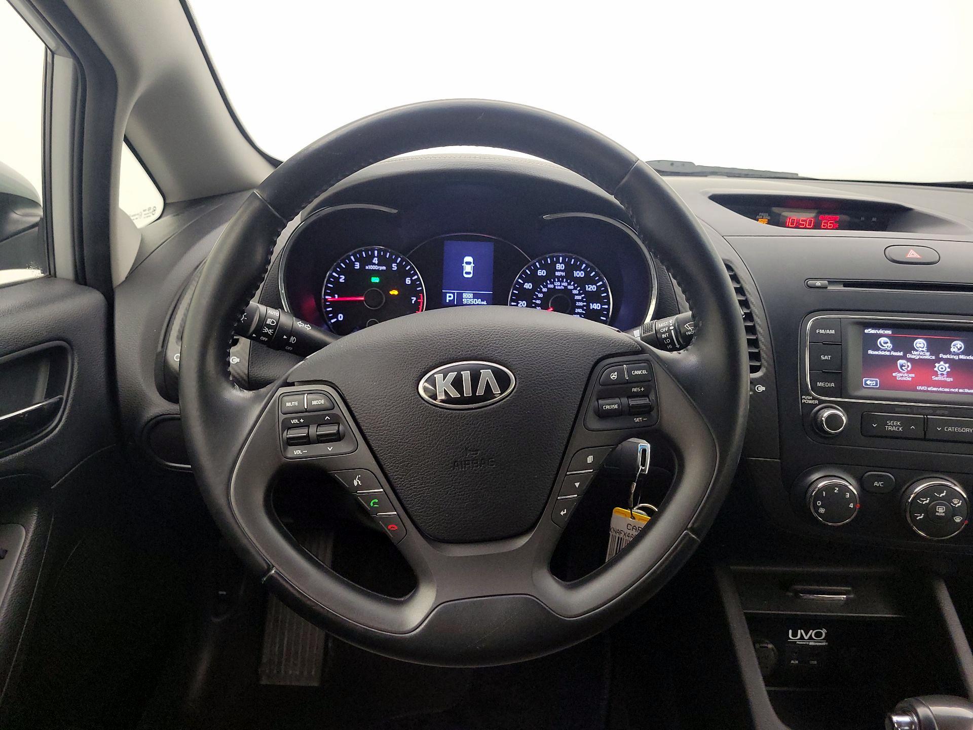 Thumbnail: 2014 Kia Forte - 10