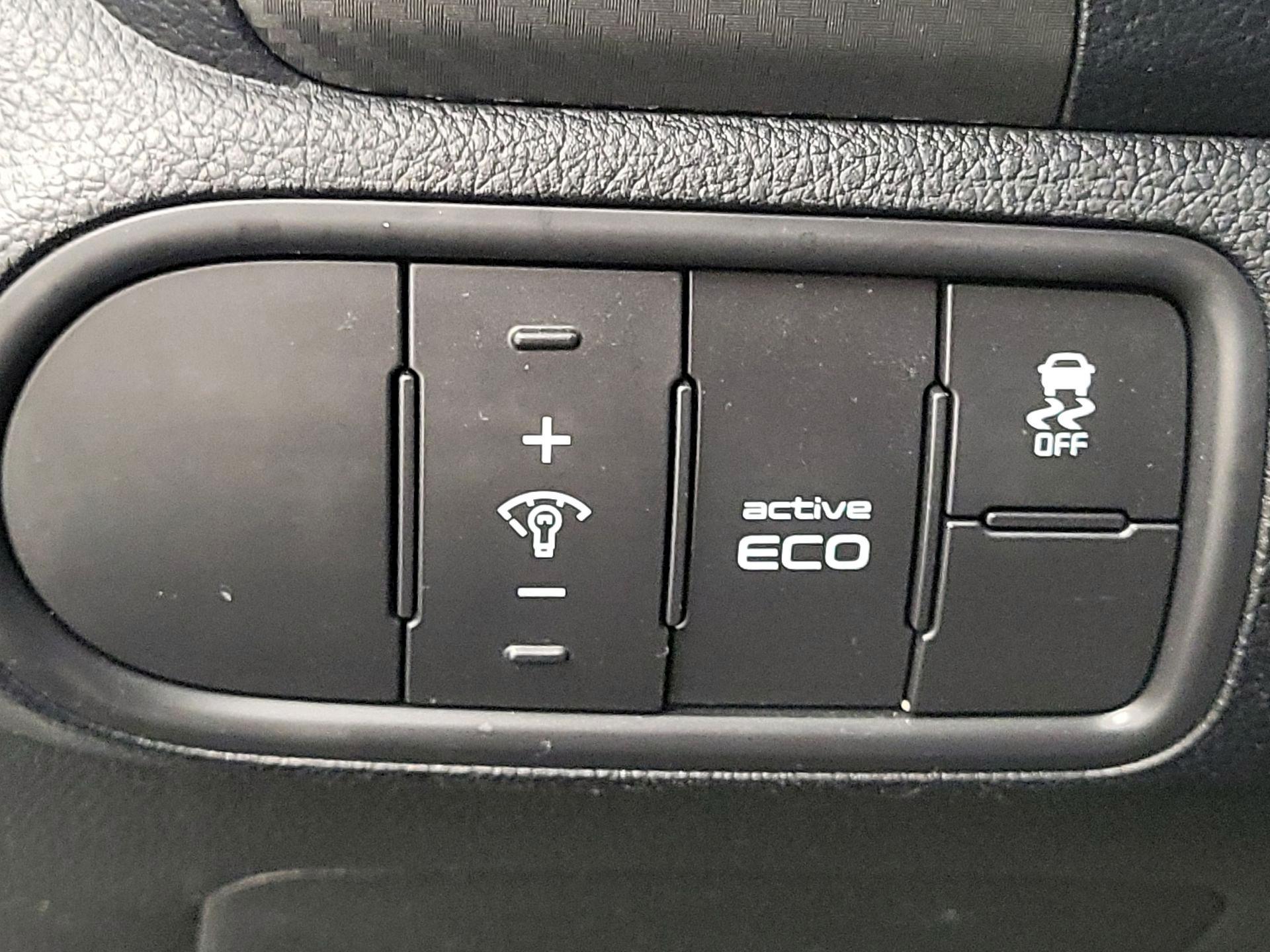 Thumbnail: 2014 Kia Forte - 13