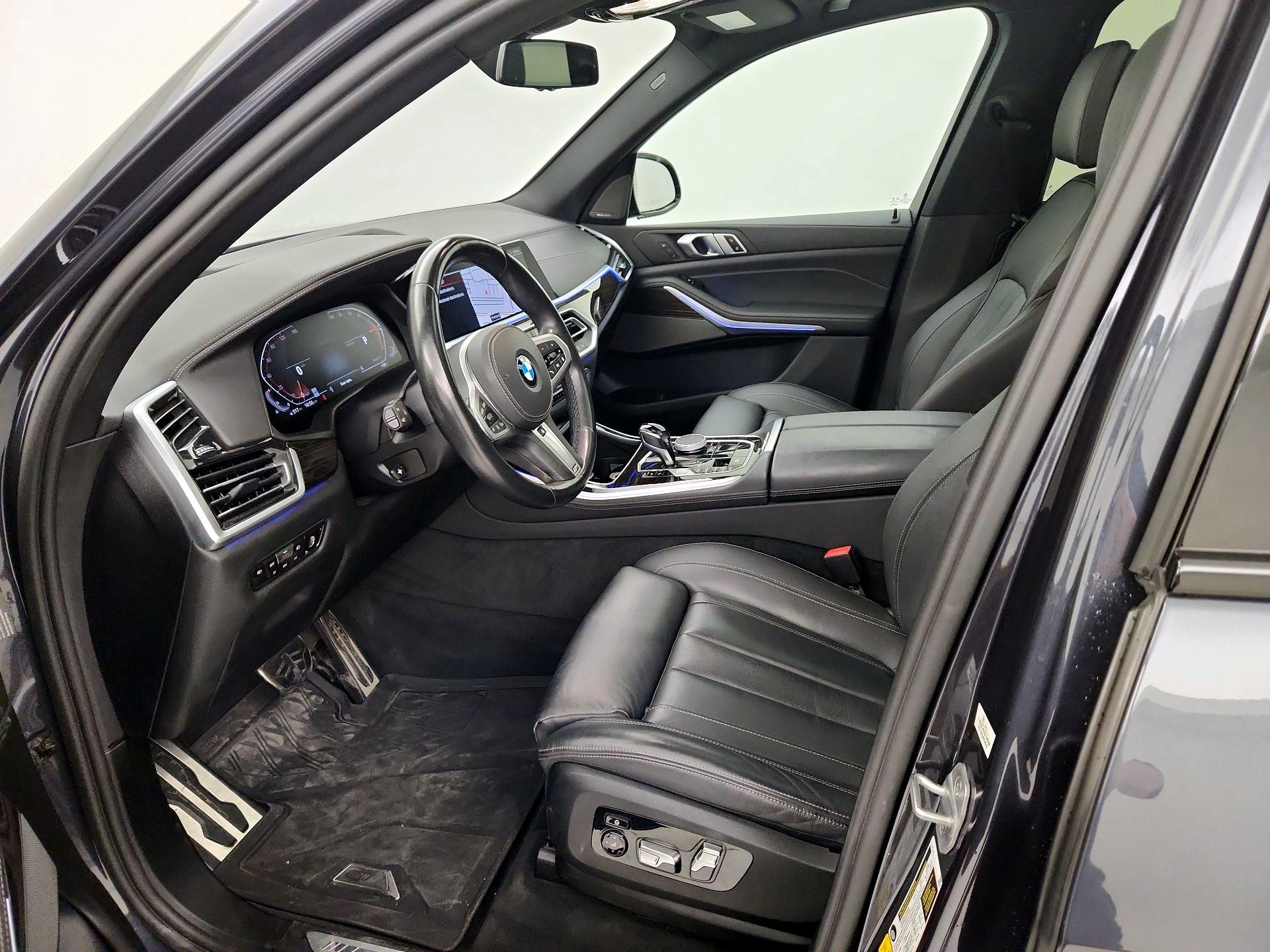 Thumbnail: 2021 BMW X5 - 11