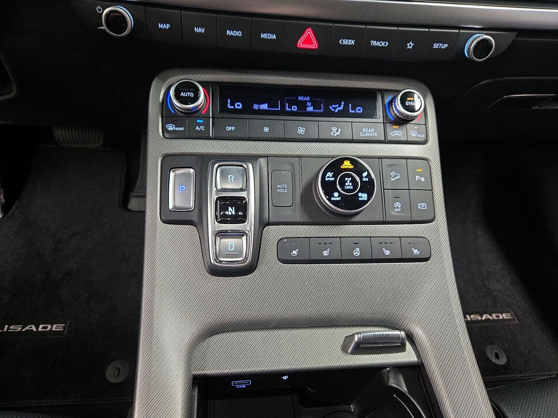 Thumbnail: 2024 Hyundai Palisade - 18