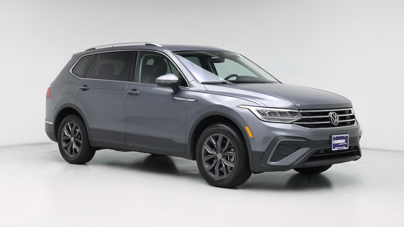 2024 Volkswagen Tiguan SE Hero Image