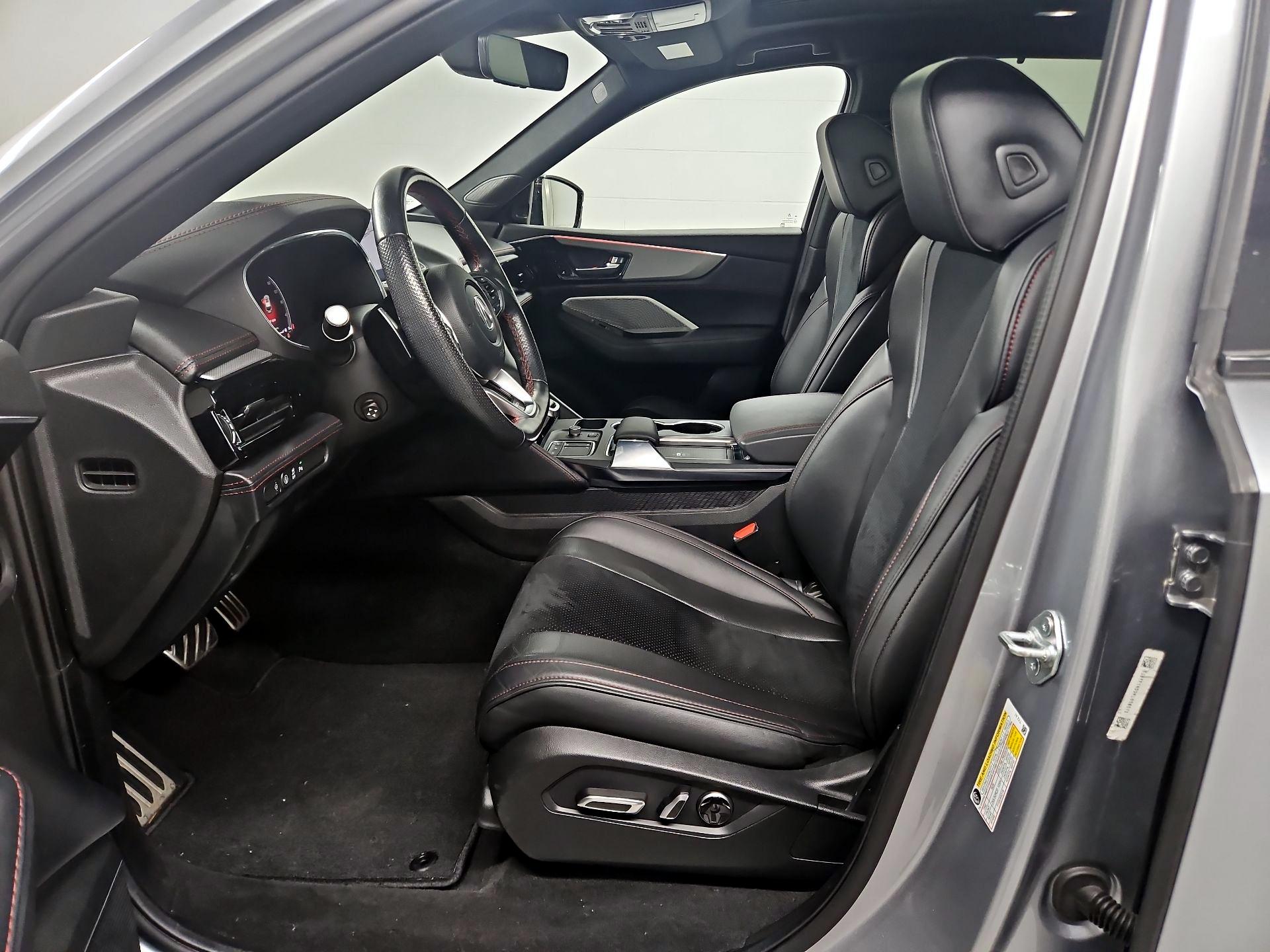 Thumbnail: 2022 Acura MDX - 11