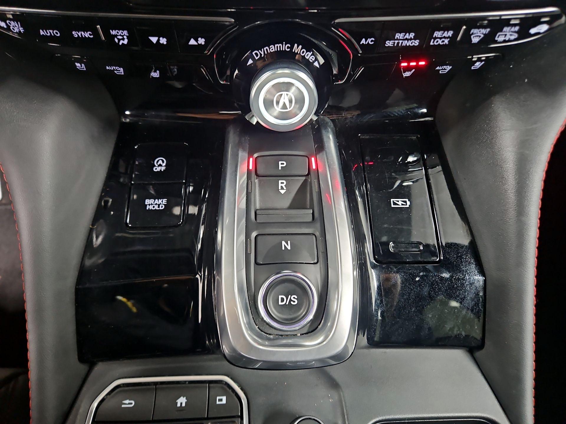 Thumbnail: 2022 Acura MDX - 18