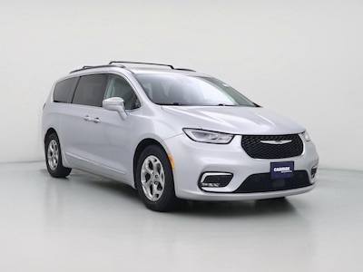 2022 Chrysler Pacifica Limited -
                Portland, OR
