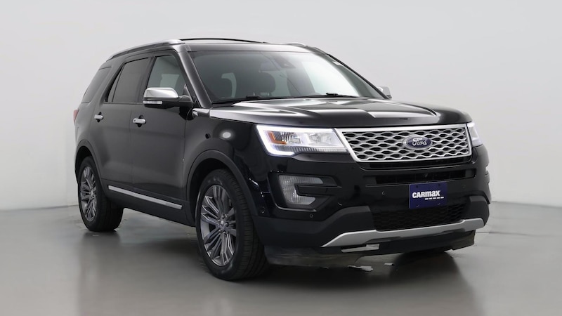 2017 Ford Explorer Platinum Hero Image
