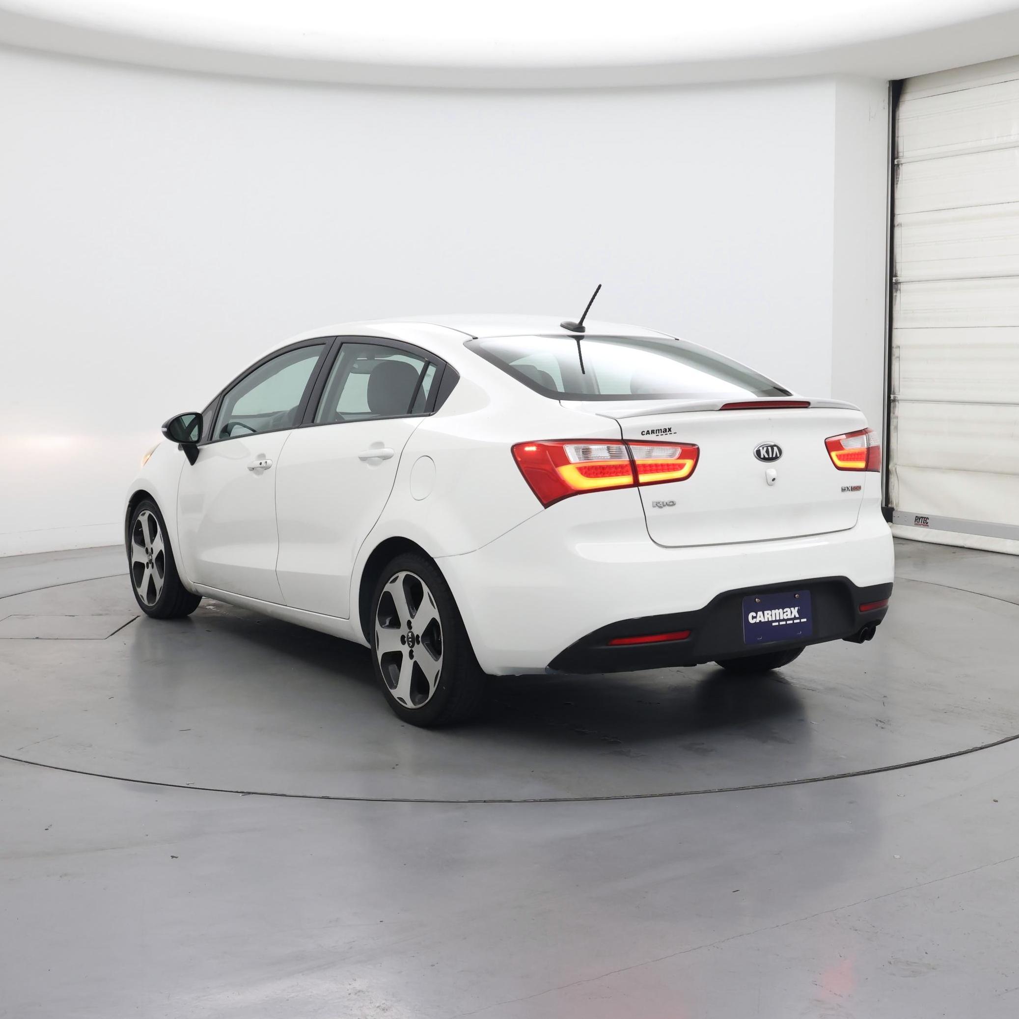 Thumbnail: 2014 Kia Rio - 2