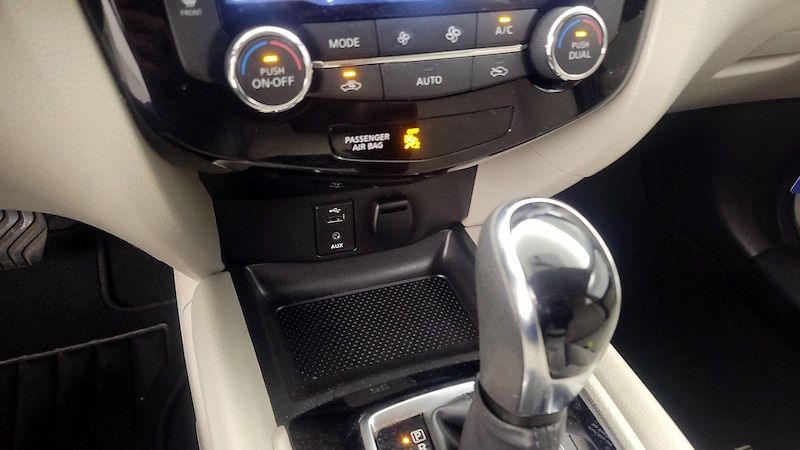2018 Nissan Rogue Sport SV 15