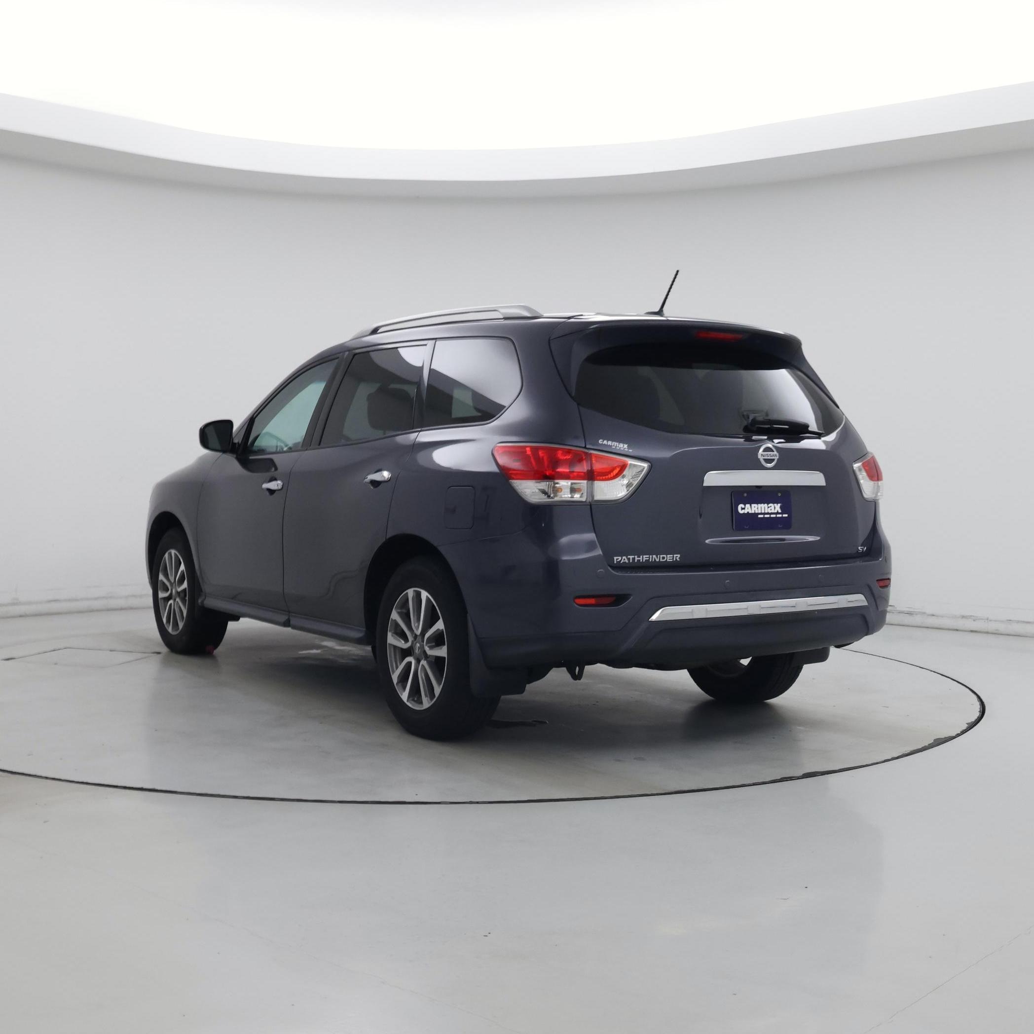 Thumbnail: 2013 Nissan Pathfinder - 2