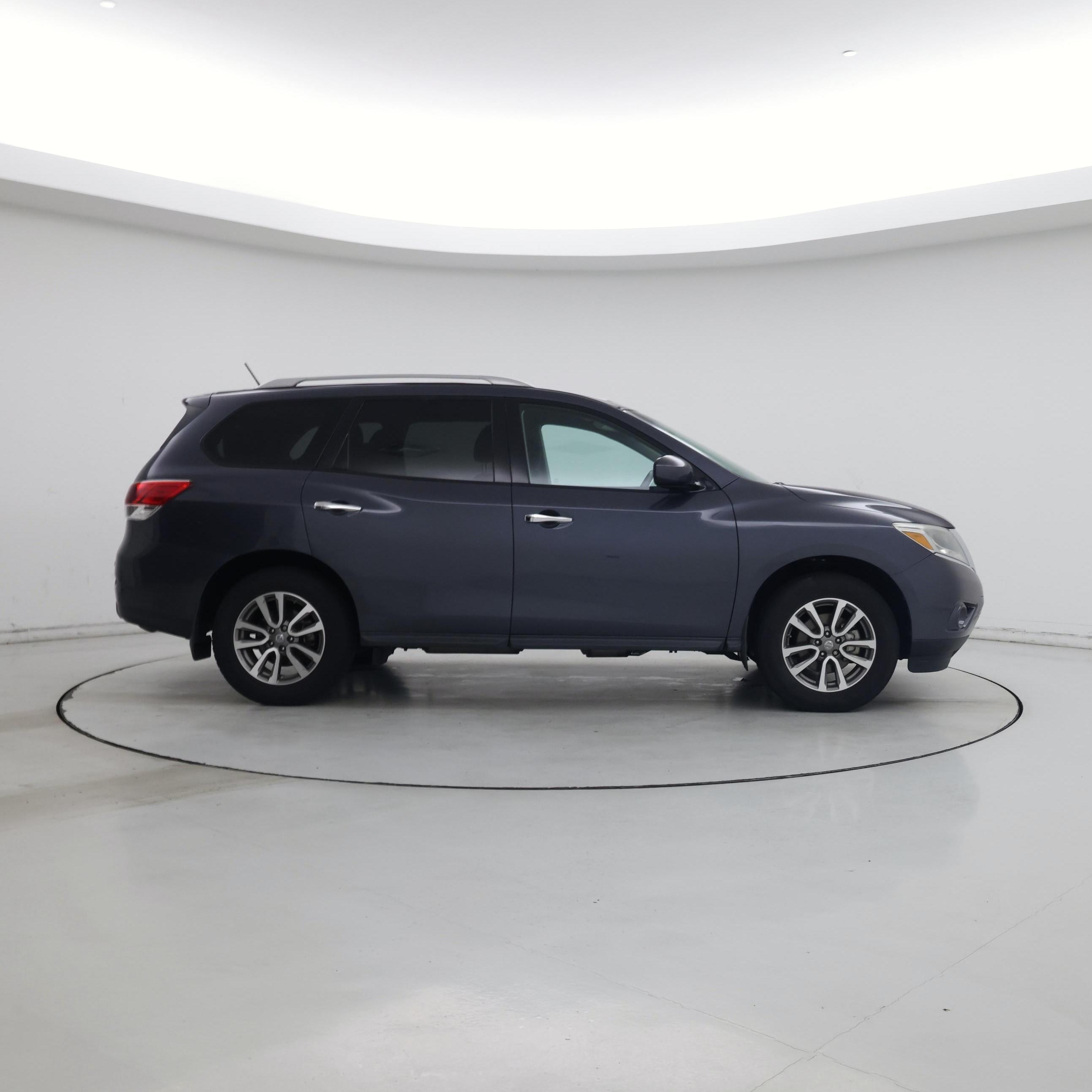 Thumbnail: 2013 Nissan Pathfinder - 7