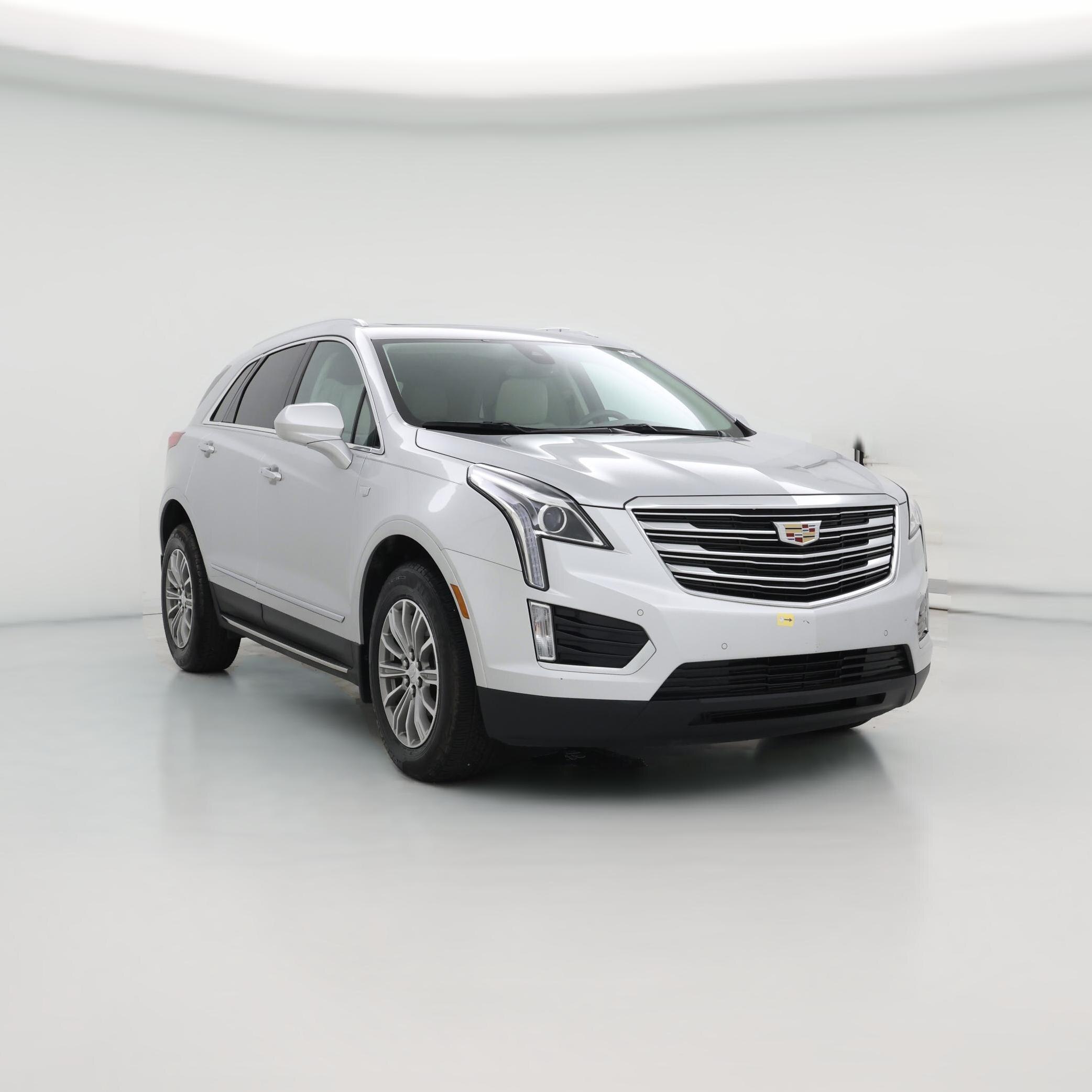 Thumbnail: 2017 Cadillac XT5 - 1