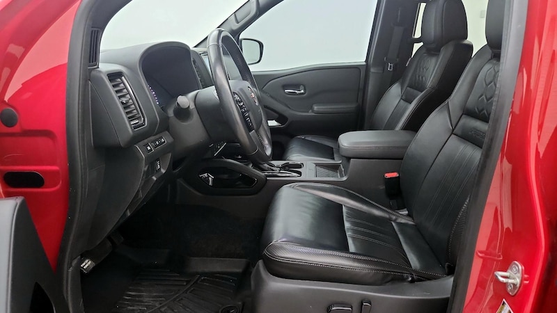 2022 Nissan Frontier PRO-X 11