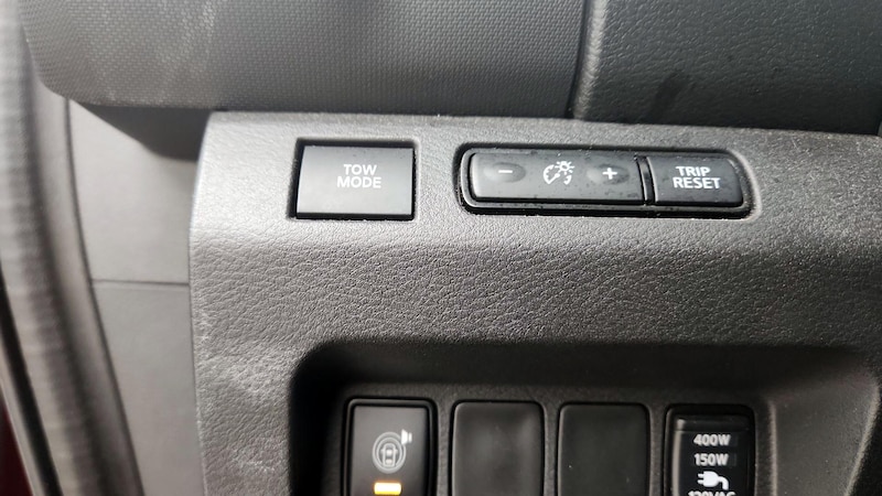 2022 Nissan Frontier PRO-X 13